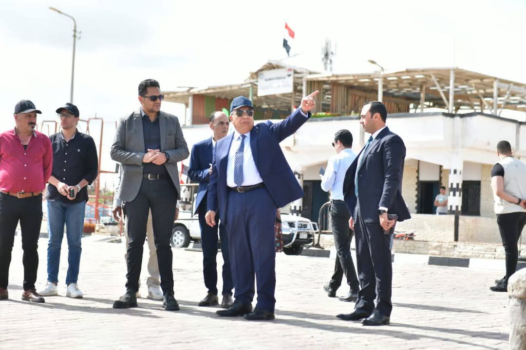 محافظ الدقهلية يتفقد كورنيش وشاطئ وحدائق ومتنزهات جمصة