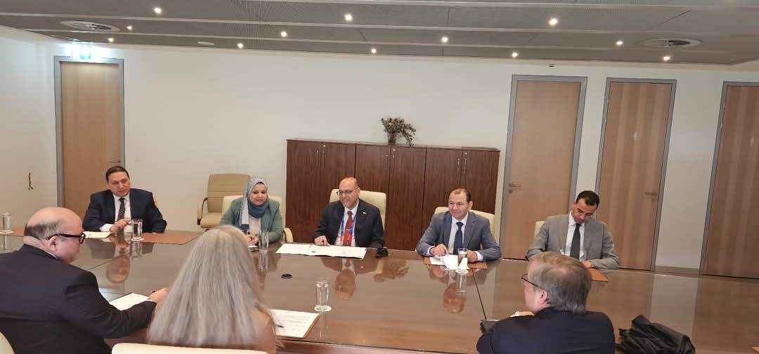 وزير العمل يلتقى رئيس الاتحاد العالمى للتوظيف.. بجنيف