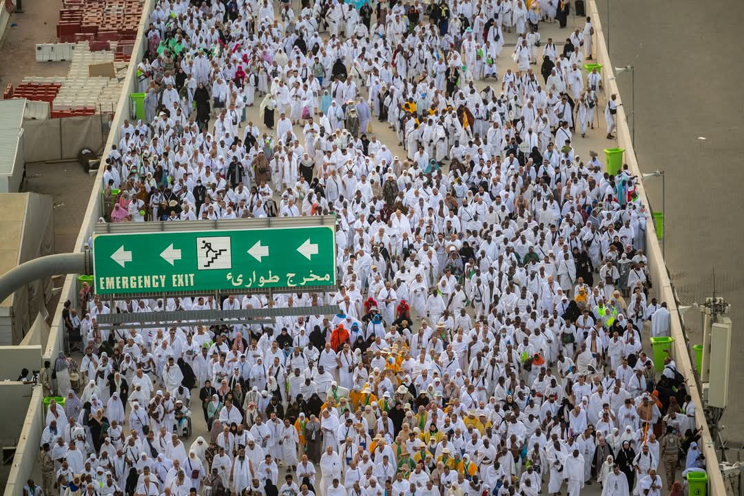 السعودية تعلن:انسيابية عالية لحركة حشود الحجاج خلال رمى جمرة العقبة الكبرى