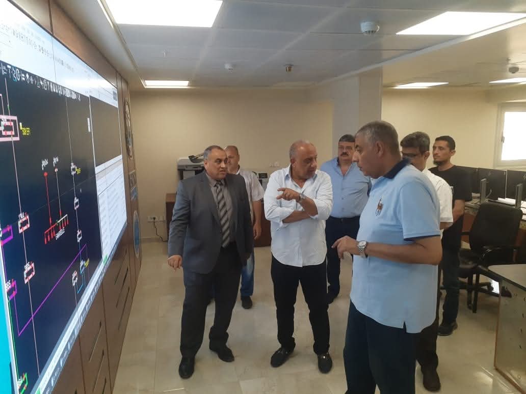 وزير الكهرباء يتابع ارتفاع الأحمال وزيادة الاستهلاك..من داخل مركز تحكم شرق الإسكندرية