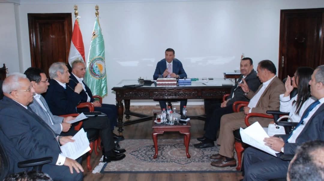 «فاروق »: استمرار التعاون مع لجنة الشؤون الأفريقية لبحث زيادة فرص الإستثمار الزراعى