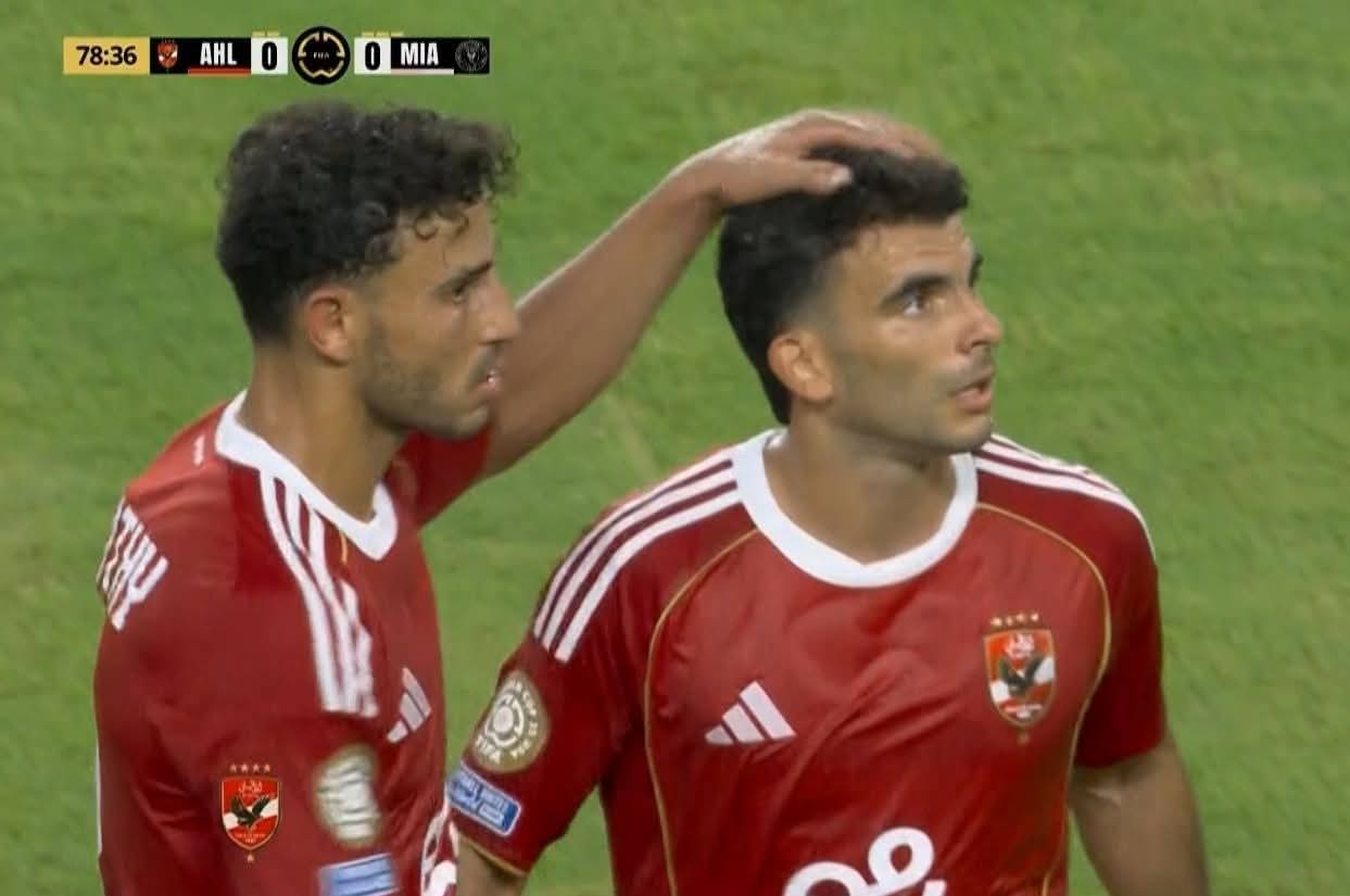 نجم الأهلى السابق:"زيزو" ليس له عنوان داخل تشكيل الأهلي"