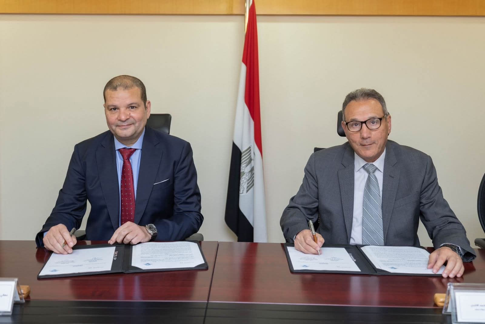 بروتوكول تعاون بين «اتحاد بنوك مصر».. وهيئة التأمين الصحى