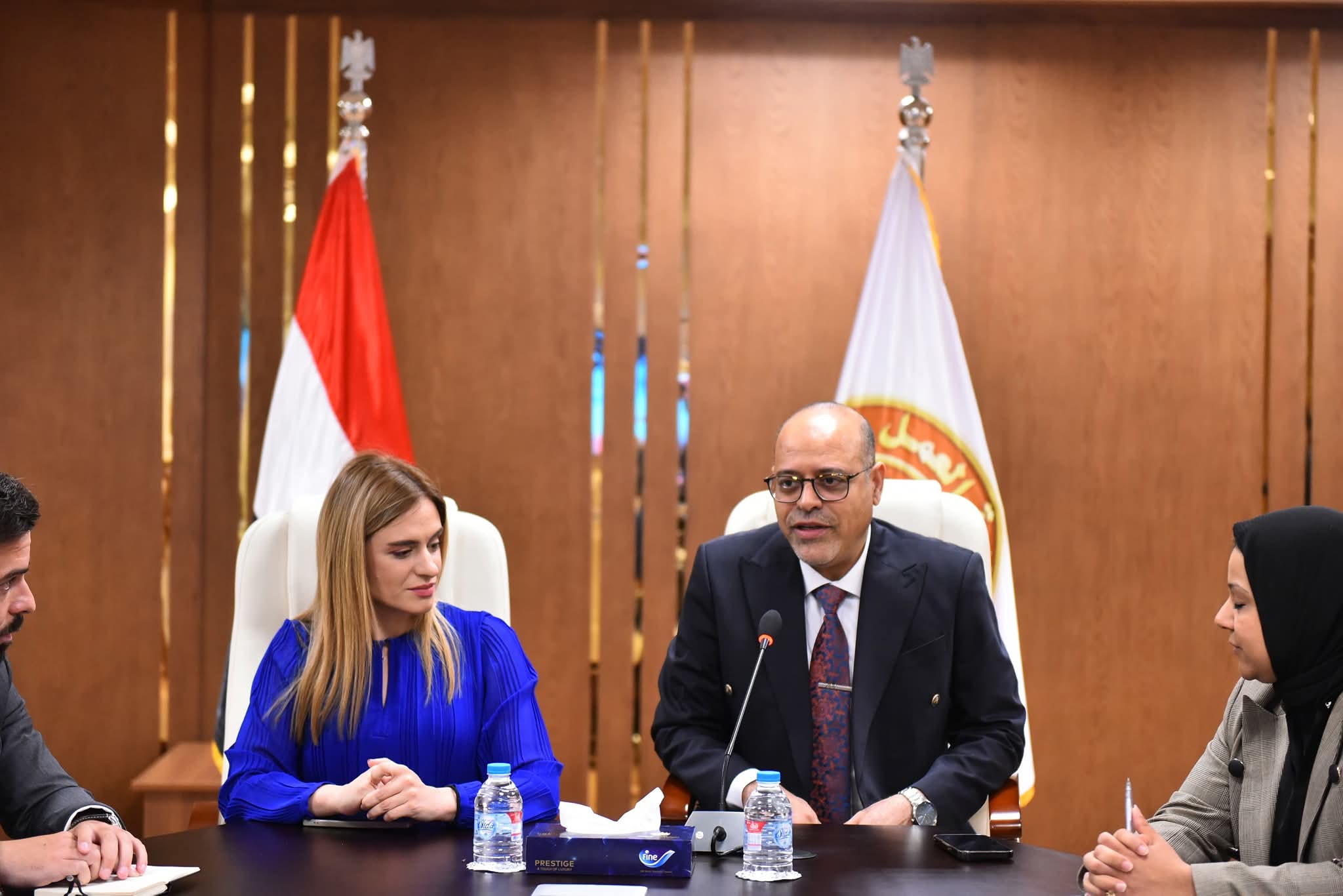جبران يلتقى وزيرة عمل صربيا ..وجولة فى ورش ومعامل مركز تدريب الحجاز