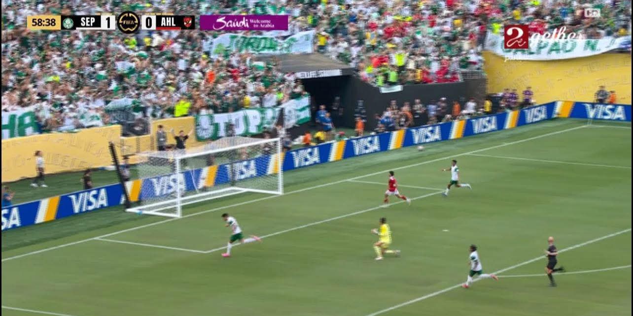 الأهلى ينهار.. بالميراس يسجل الهدف الثانى