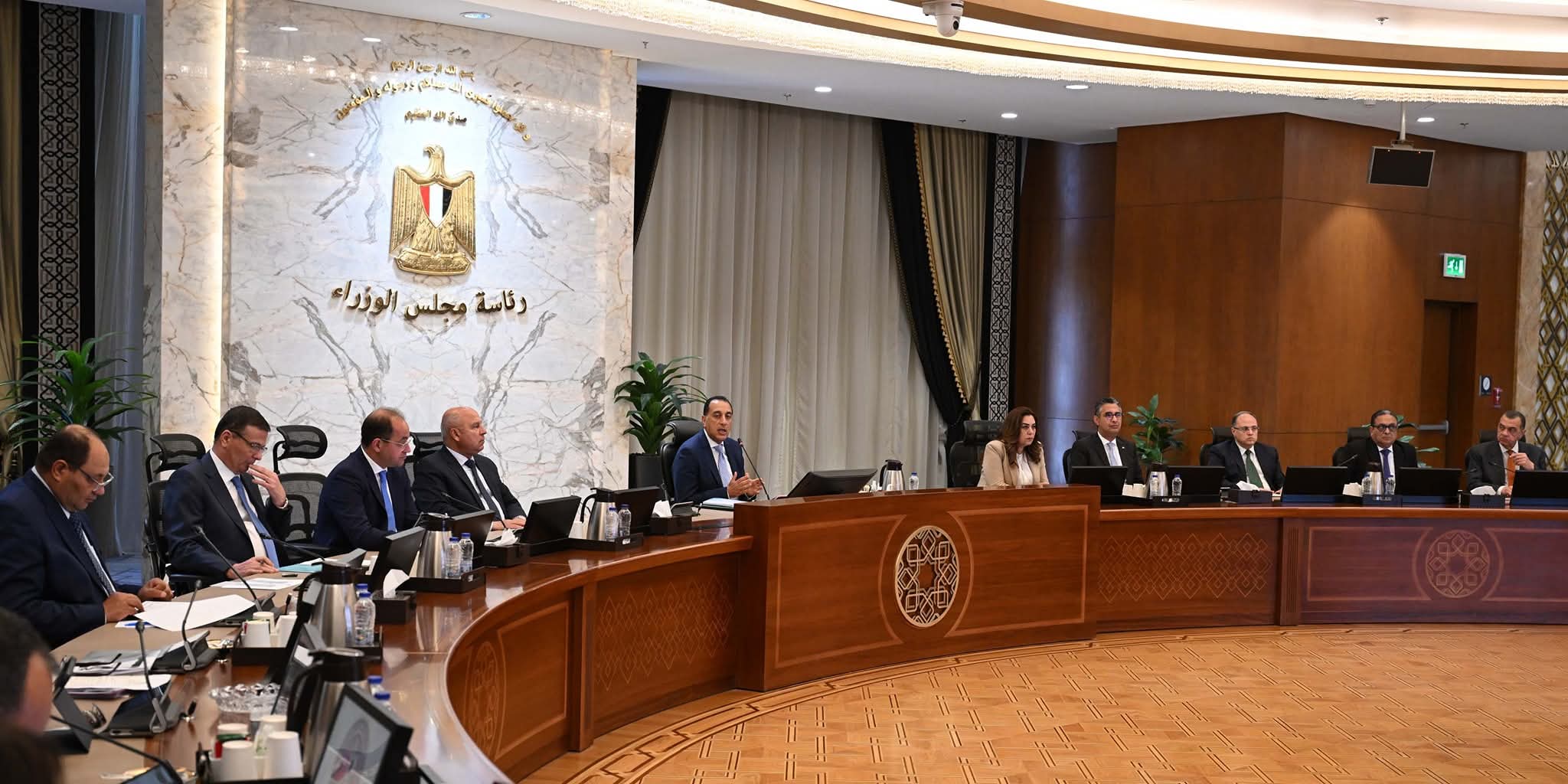 مدبولى لرجال الصناعة والتجارة:خفض نسبة التضخم بأيديكم