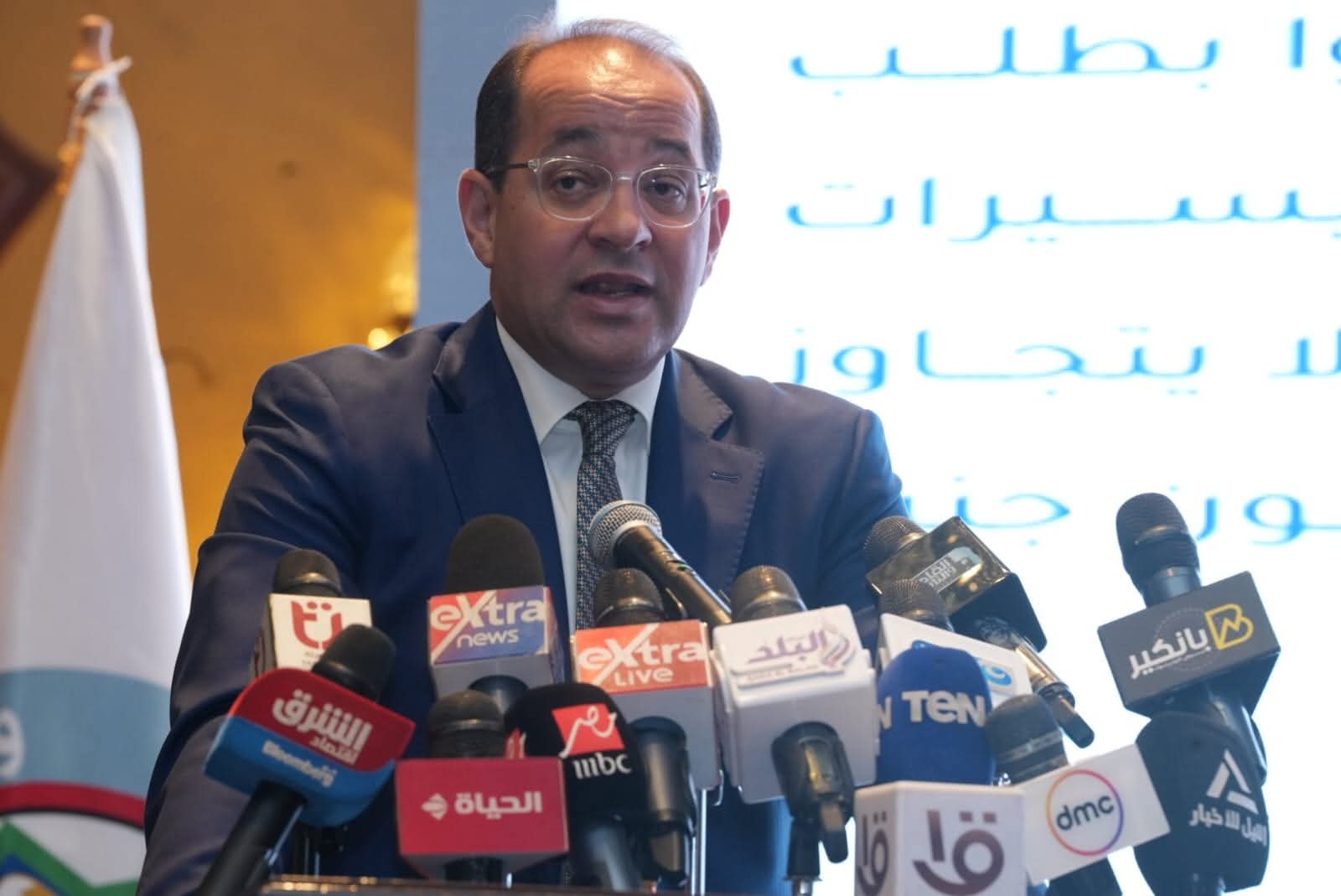 وزير المالية..للعاملين بالضرائب:  «الشراكة مع المجتمع الضريبى.. أمانة فى رقبتكم» 