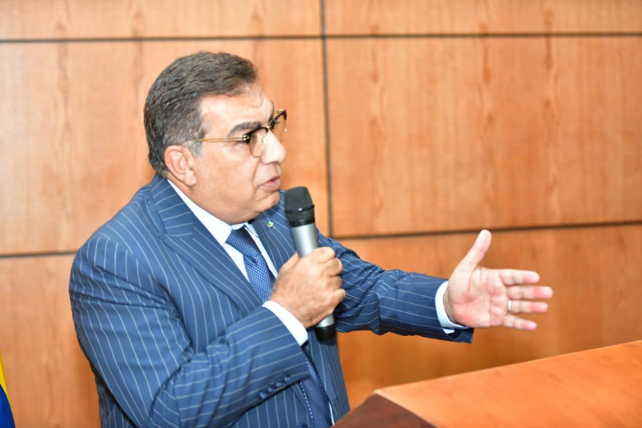 محافظ الدقهلية يدشن مبادرة "نظافة محافظتنا... أكيد مسؤوليتنا"