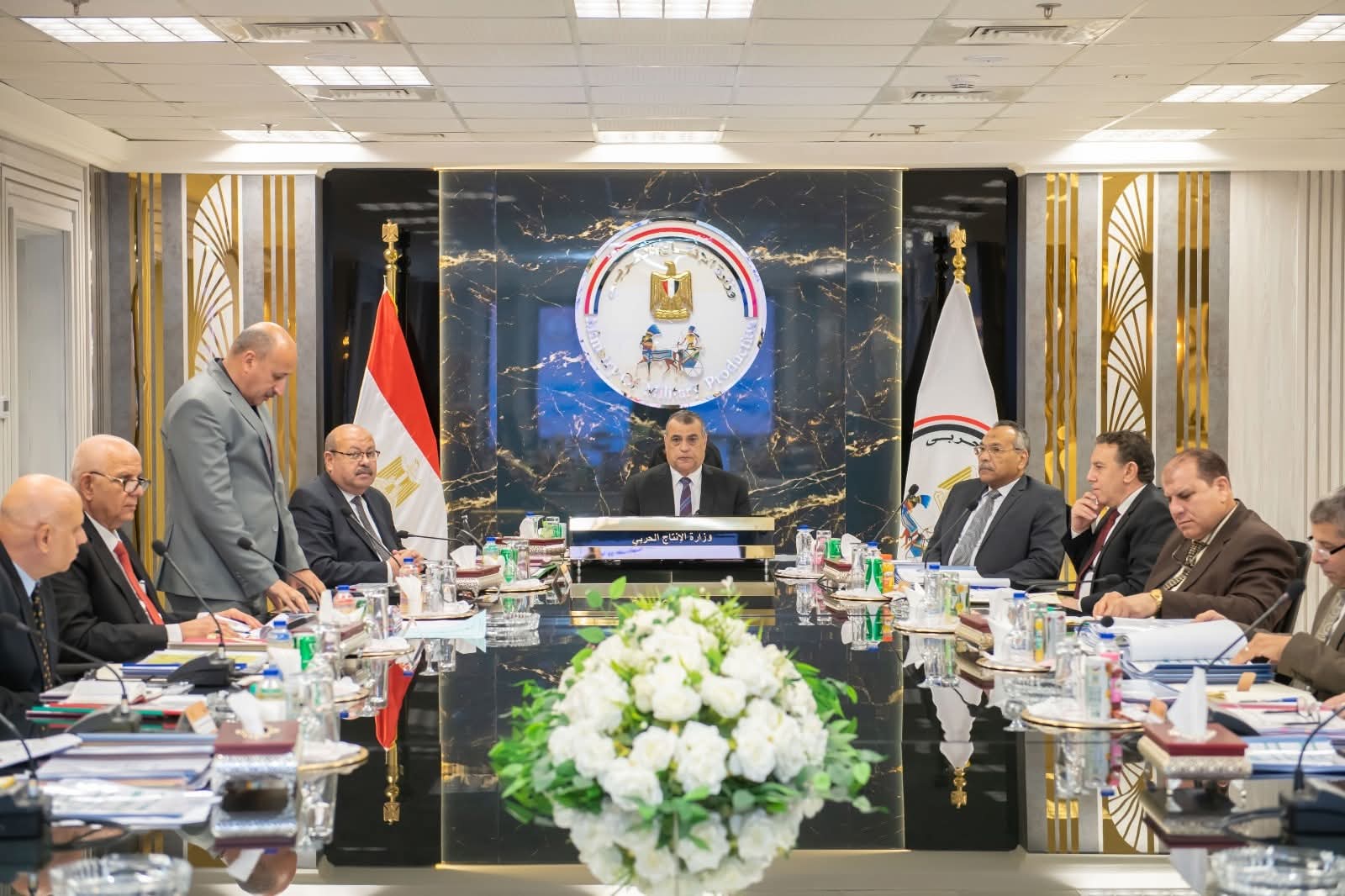 وزير الإنتاج الحربي يترأس اجتماعات لجنة تقييم واختيار القيادات العليا
