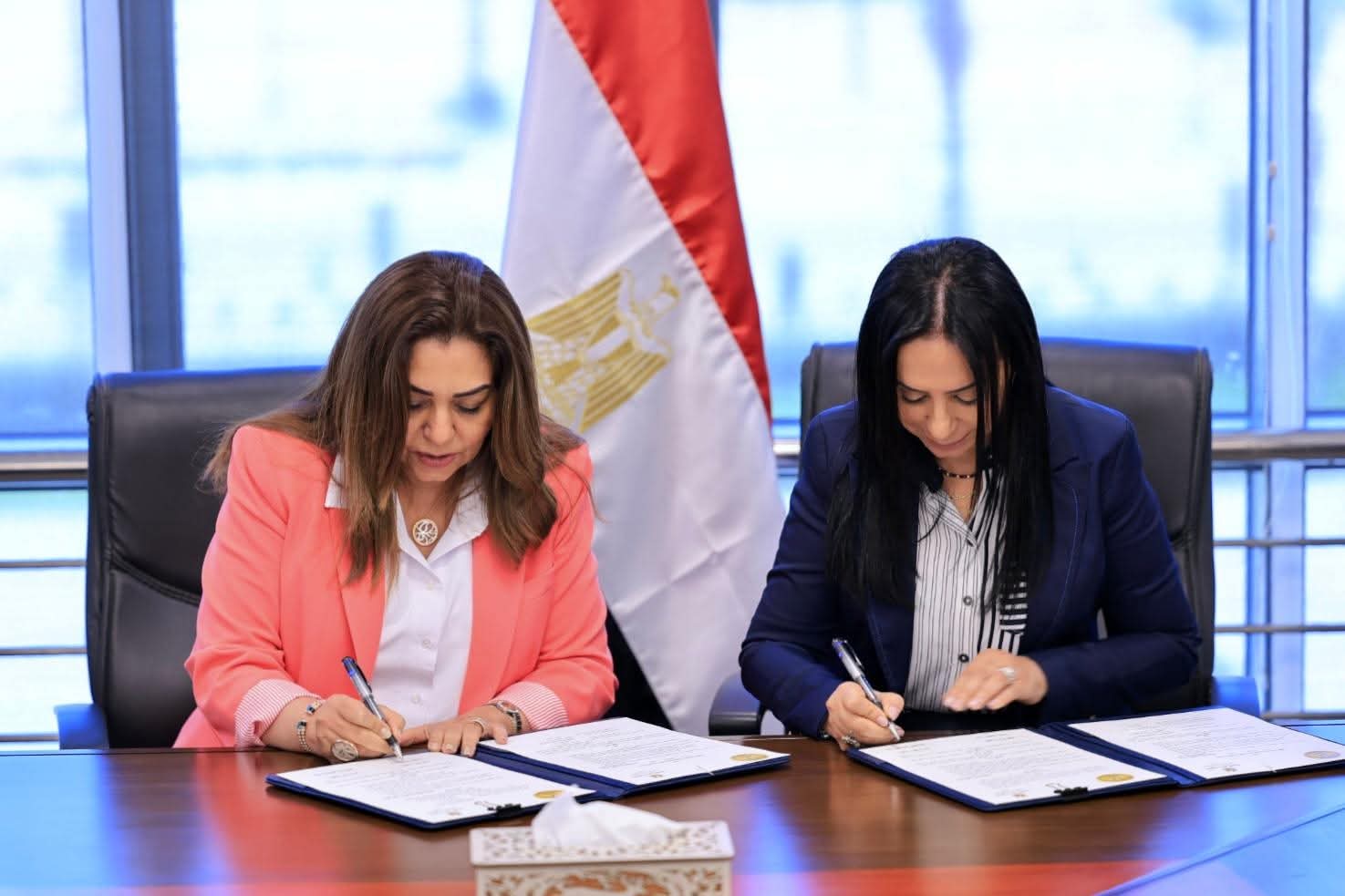 بروتوكول تعاون..لتسويق المنتجات التراثية واليدوية والتمكين الاقتصادى