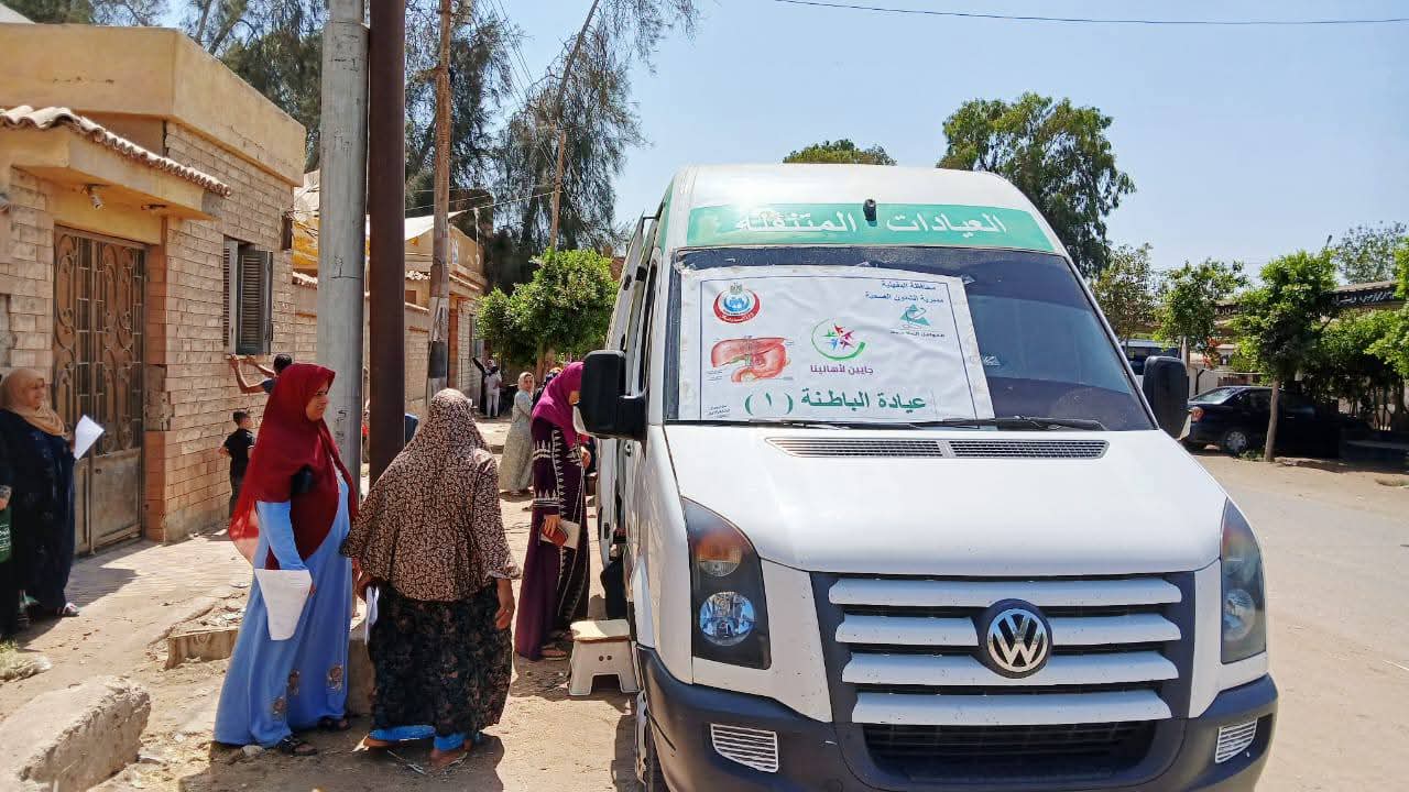محافظ الدقهلية: 1517 مواطناً استفادوا من القافلة الطبية المجانية بالقيطون مركز ميت غمر 