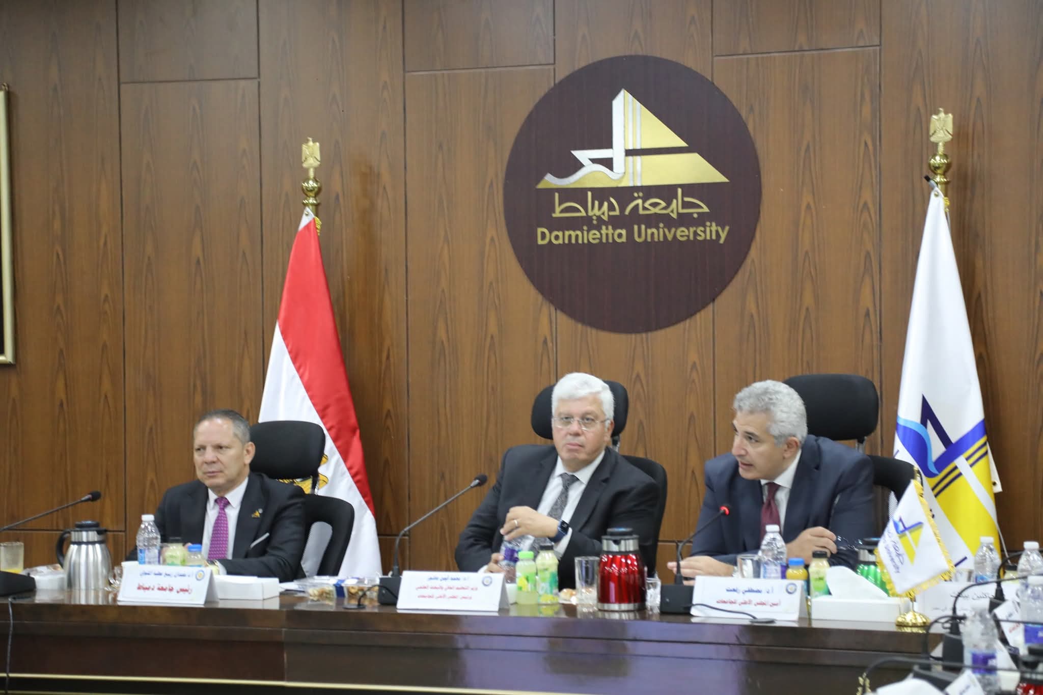 وزير التعليم العالى يترأس اجتماع المجلس الأعلى للجامعات بجامعة دمياط 