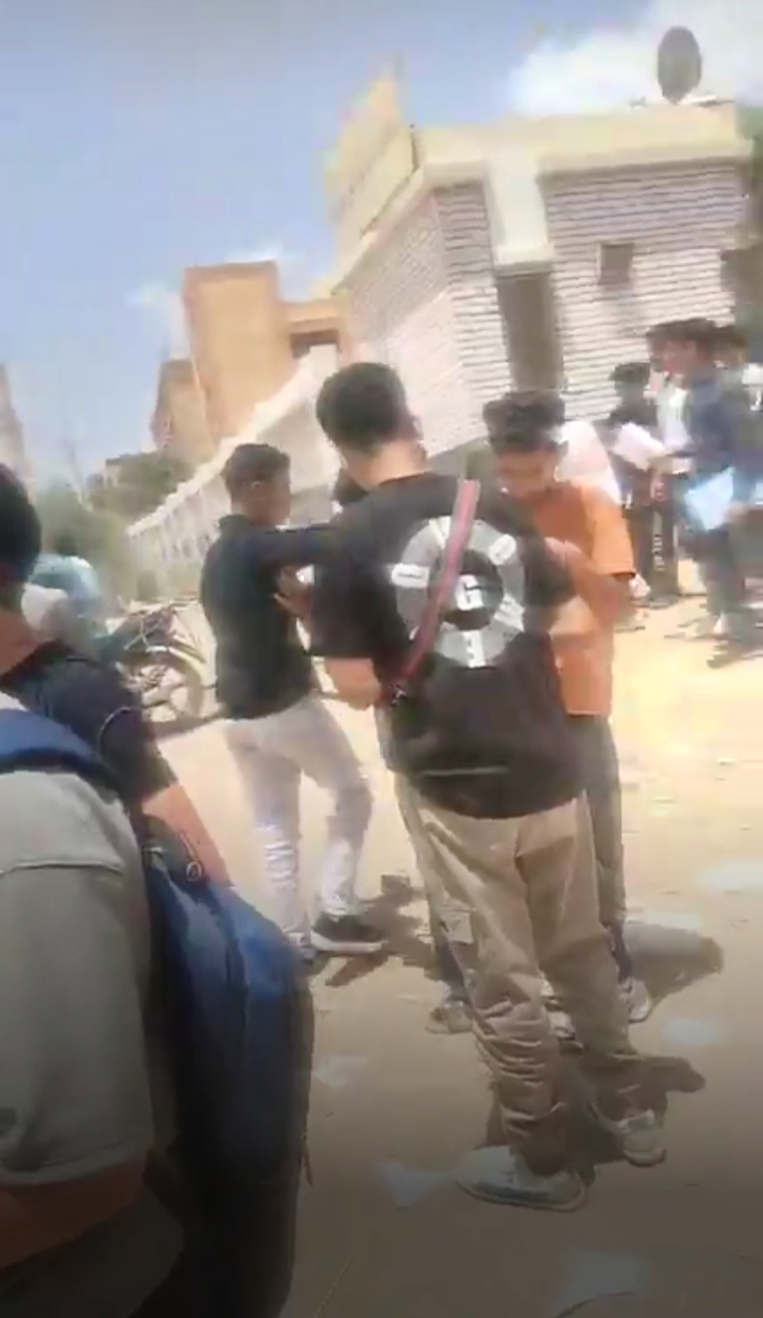 انقسام طلاب إعدادية الفيوم حول امتحان العلوم