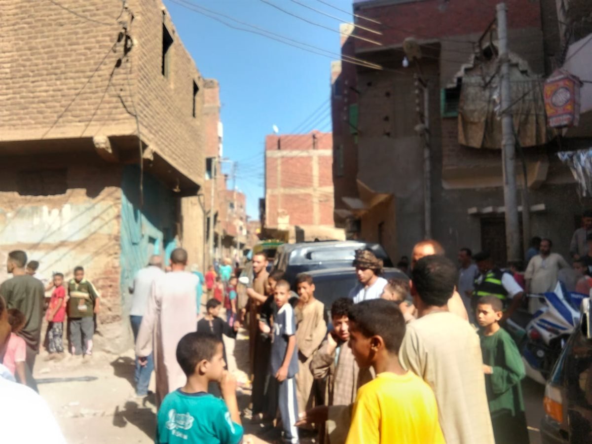 انهيار منزل قديم في أسيوط يتسبب في إصابة 4 من أسرة واحدة