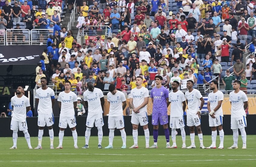 الهلال السعودى يودع كأس العالم للأندية بالهزيمة من فلومنينيسي البرازيلي