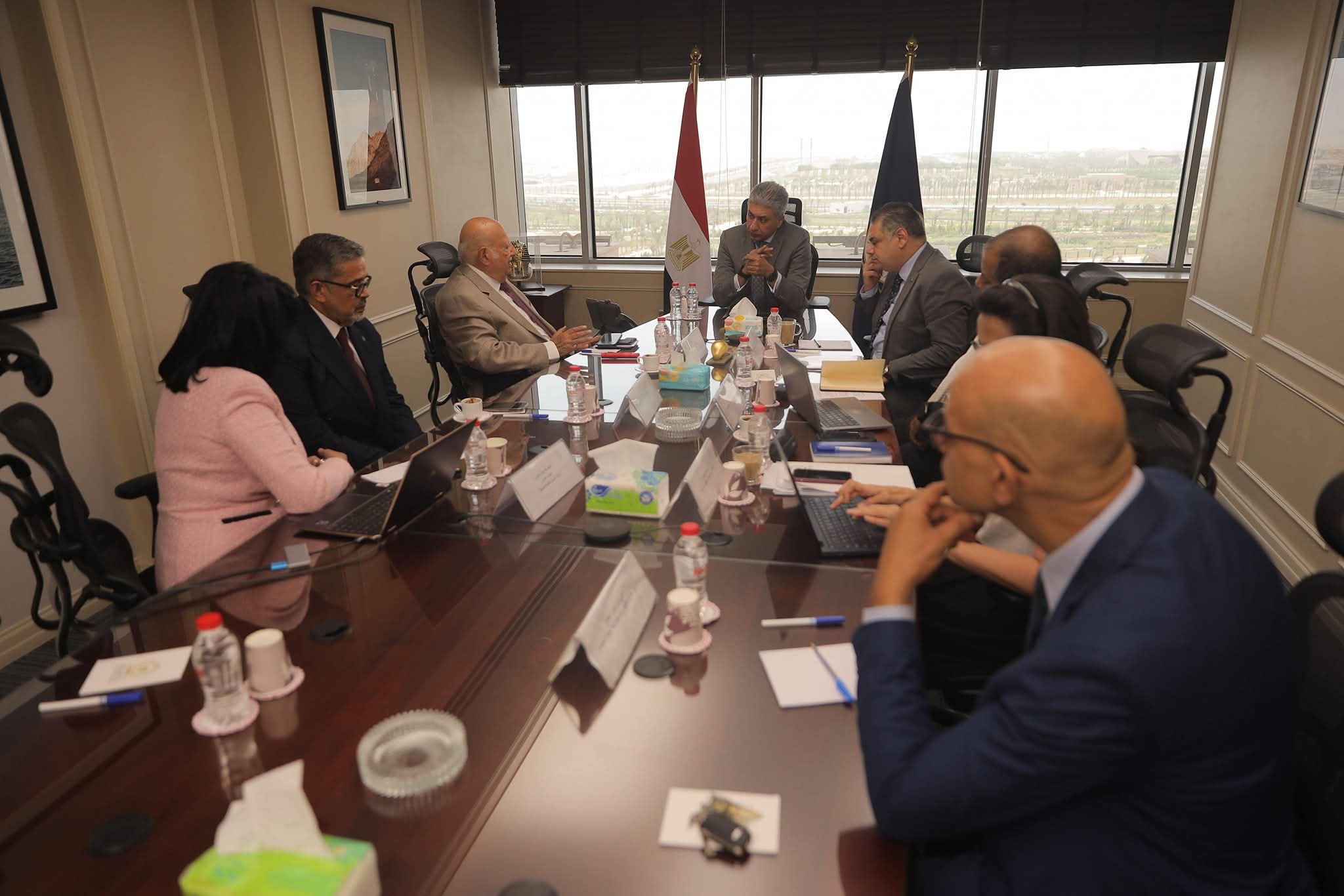 وزير السياحة والآثار يبحث خطة تطوير مسار رحلة العائلة المقدسة بمصر
