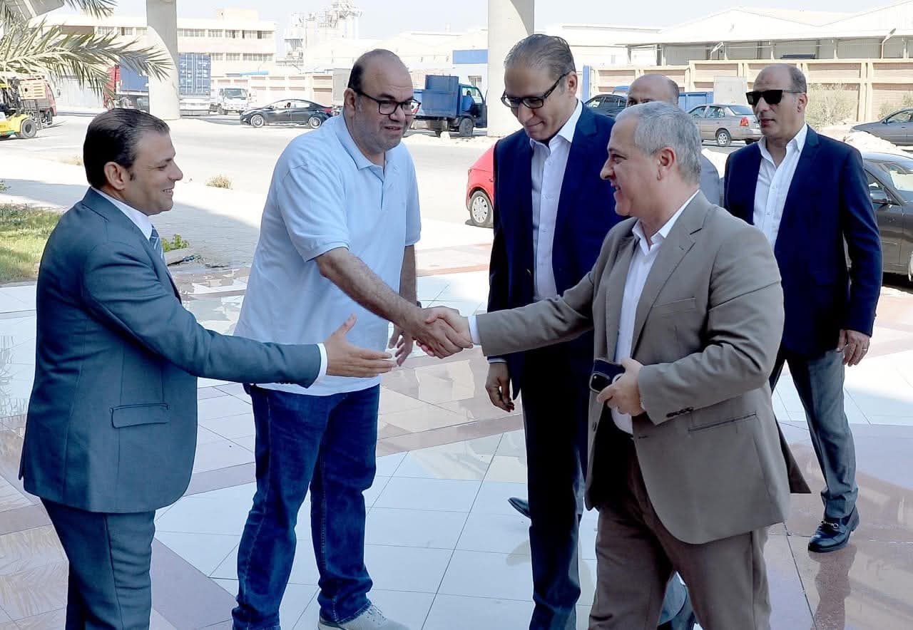 رئيس الوطنية للصحافة يتفقد "الأهرام الكندية" وأكاديمية أخبار اليوم ومنشآت جامعة "نيو إيجبت" 
