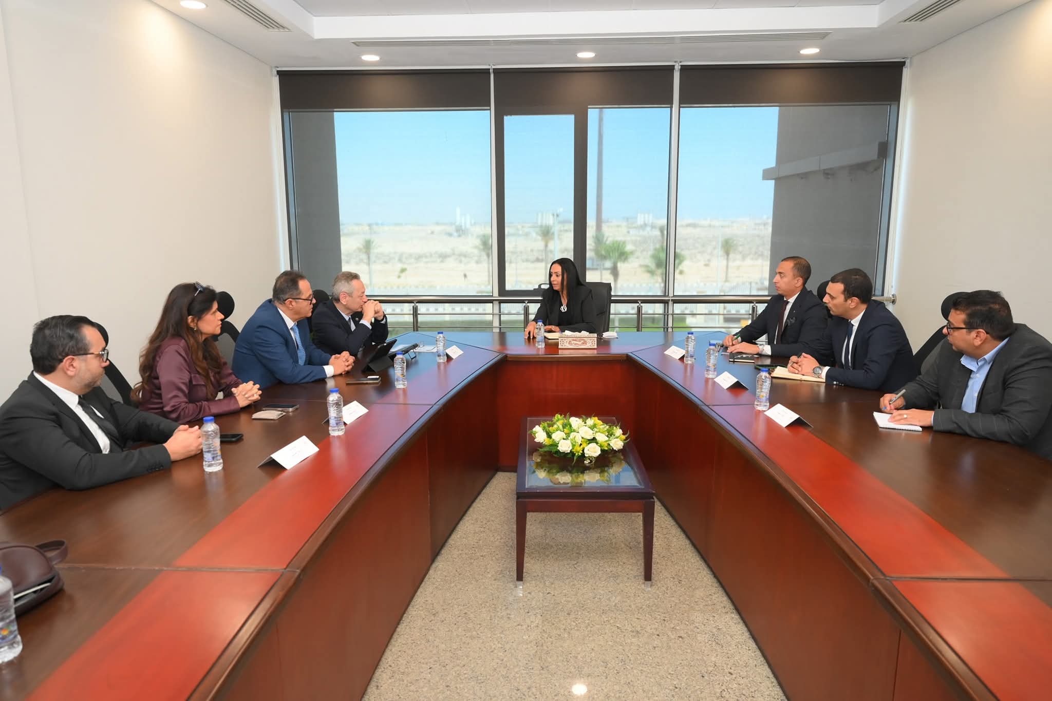 وزيرة التضامن تبحث مع جمعية رجال أعمال الإسكندرية التمكين الاقتصادى للأسر الأكثر احتياجًا