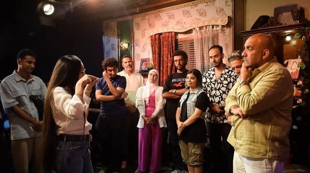 شريهان على مسرح السلام لمشاهدة "يمين فى أول شمال"