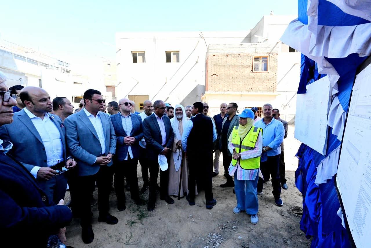  وزير الإسكان ومحافظ بني سويف يتفقدان محطة مياه شرب الفقاعى بمركز ببا