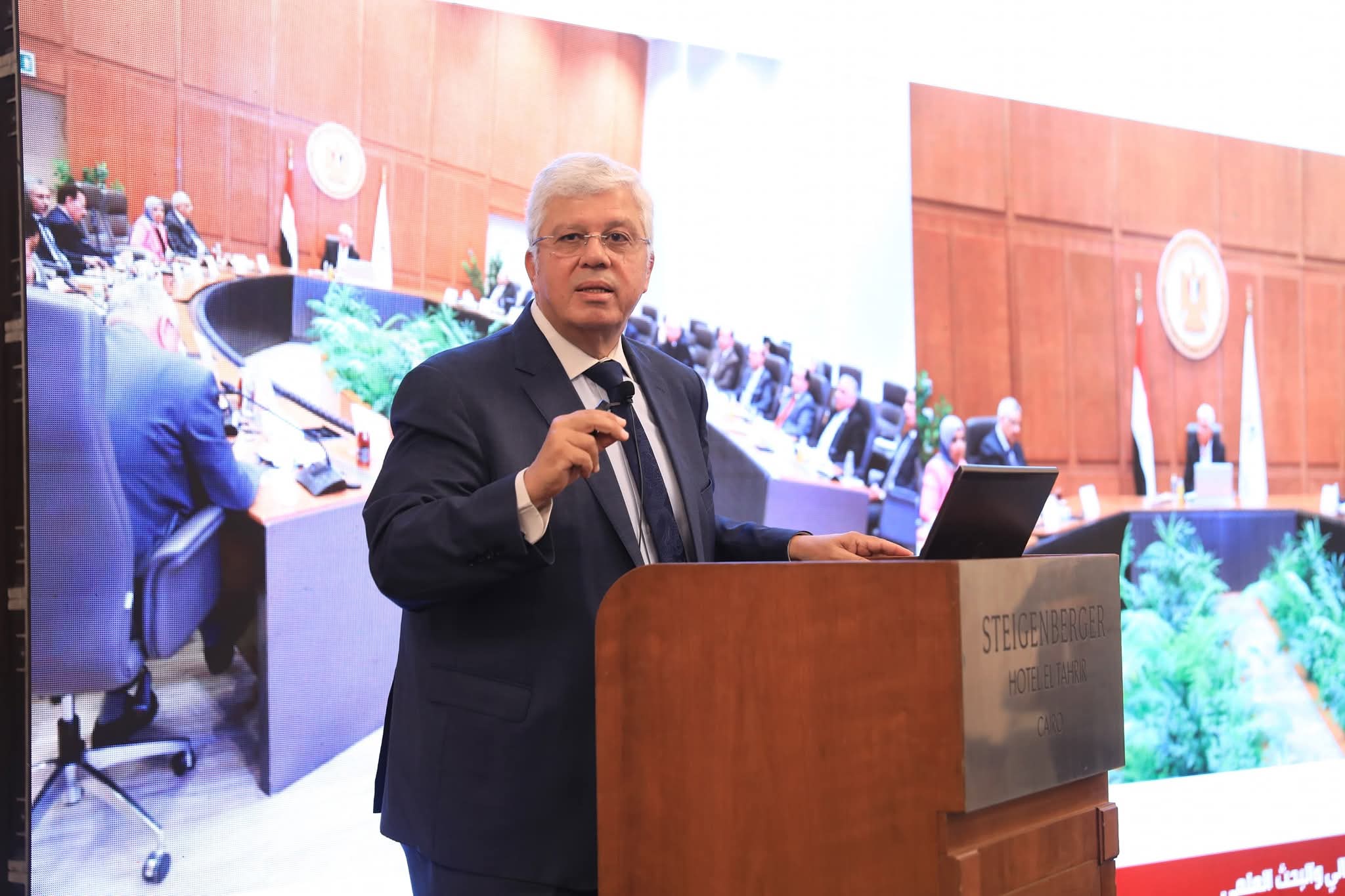 "تحالف وتنمية" مبادرة رئاسية بتمويل مليار جنيه لتعزيز التعاون بين الجامعات والصناعة