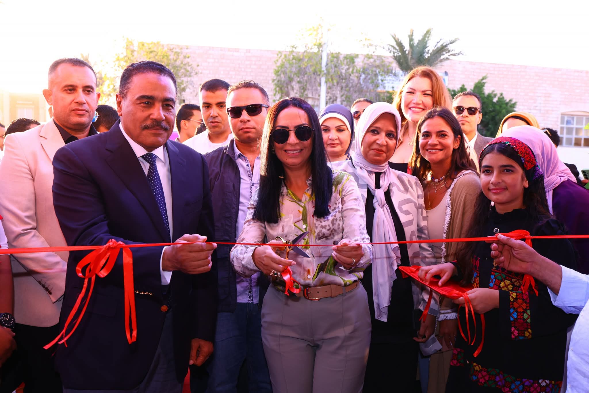 إفتتاح معرض "ديارنا للحرف اليدوية والتراثية" بالساحل الشمالى