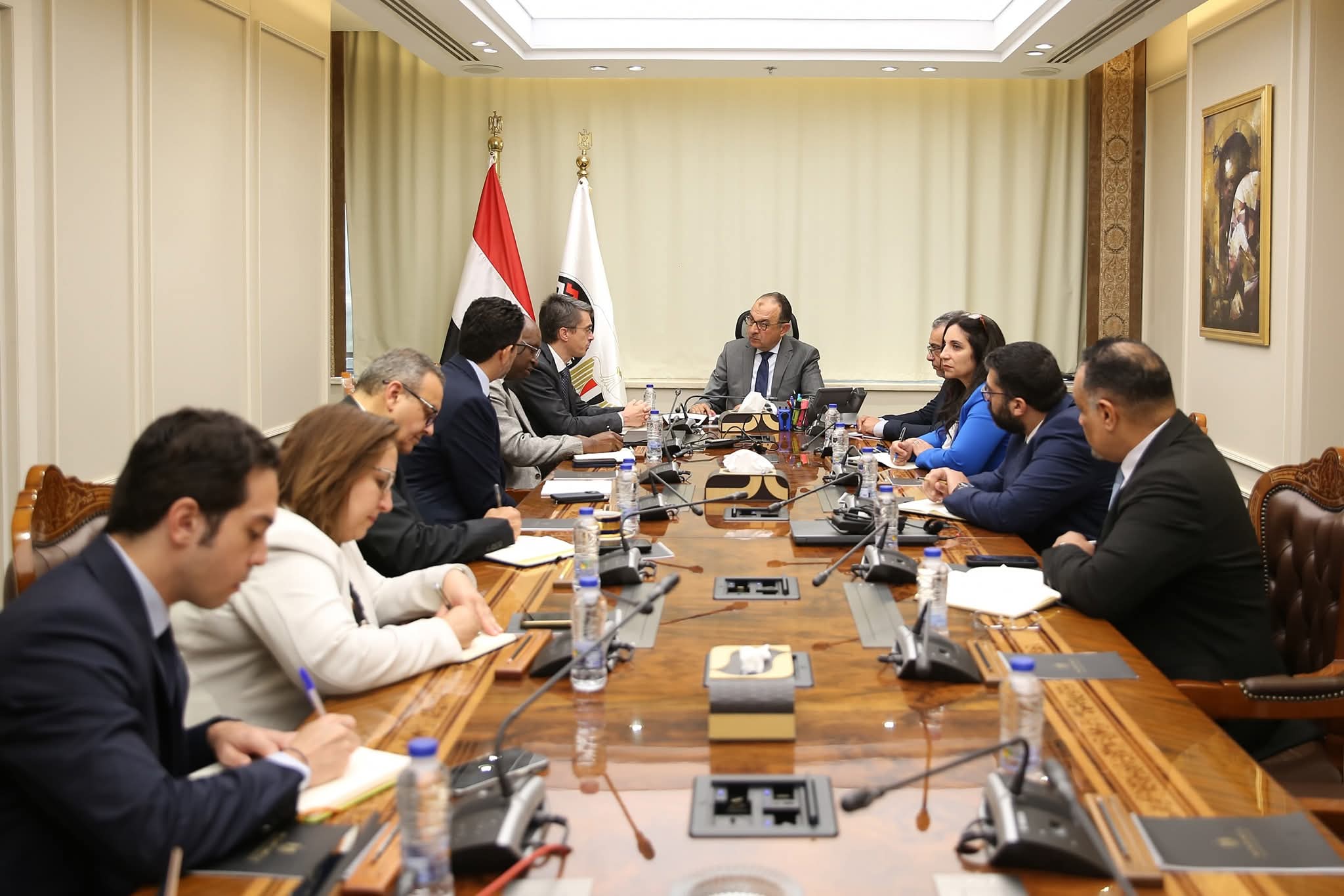 وزير قطاع الأعمال يستقبل وفد  مجموعة البنك الدولي