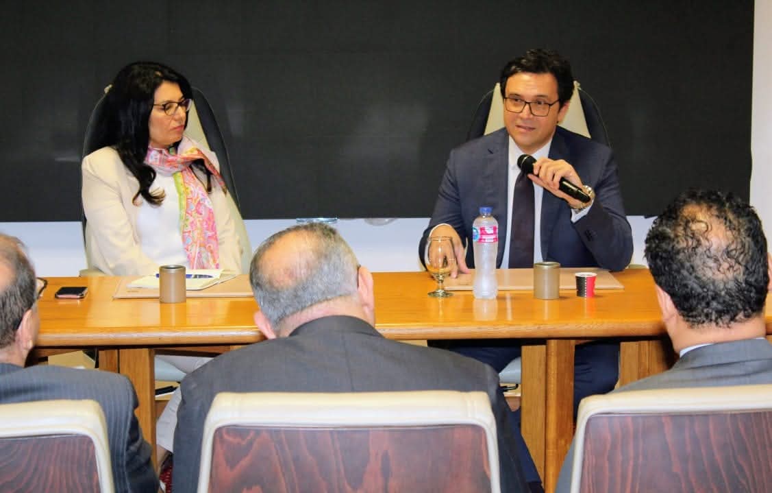وزير الثقافة يلتقى عددًا من السفراء المرشحين لتمثيل مصر بالخارج