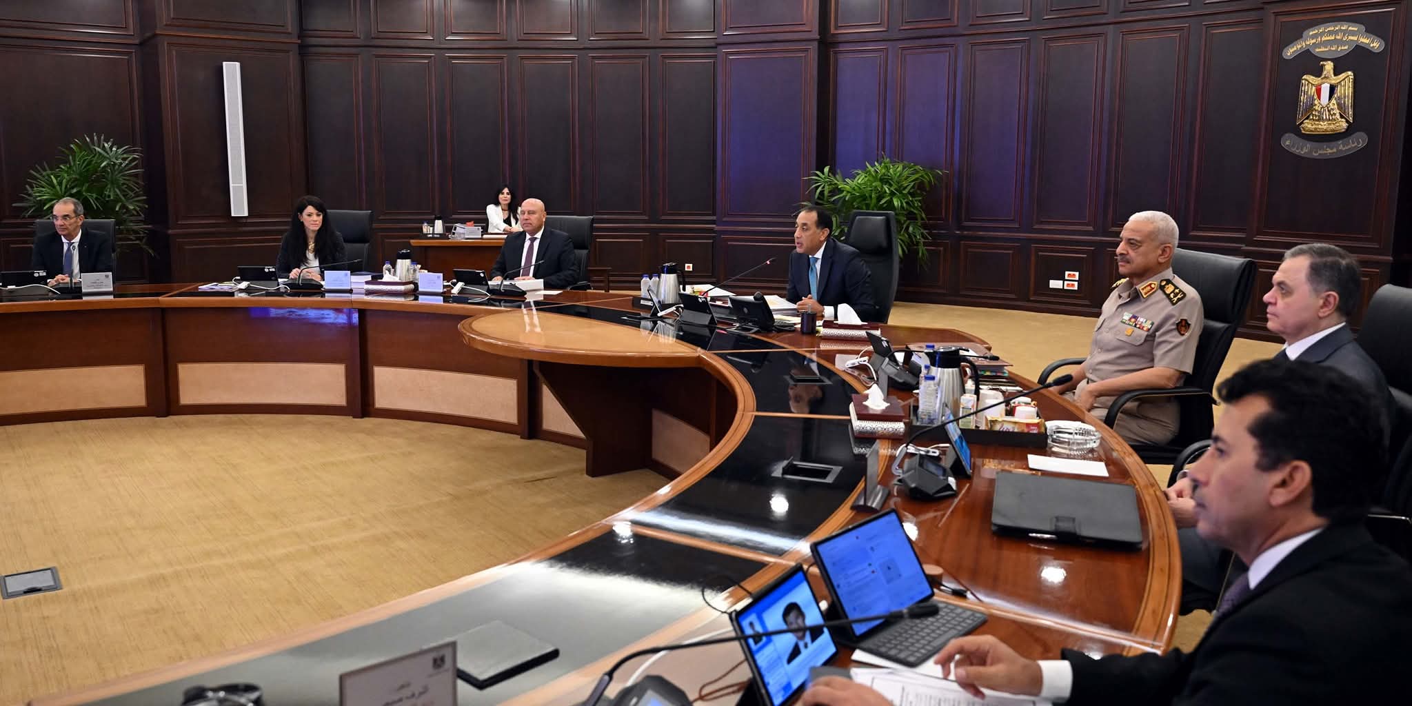 رئيس الوزراء يترأس الاجتماع الأسبوعى للحكومة بالعلمين الجديدة - الخبر لايف