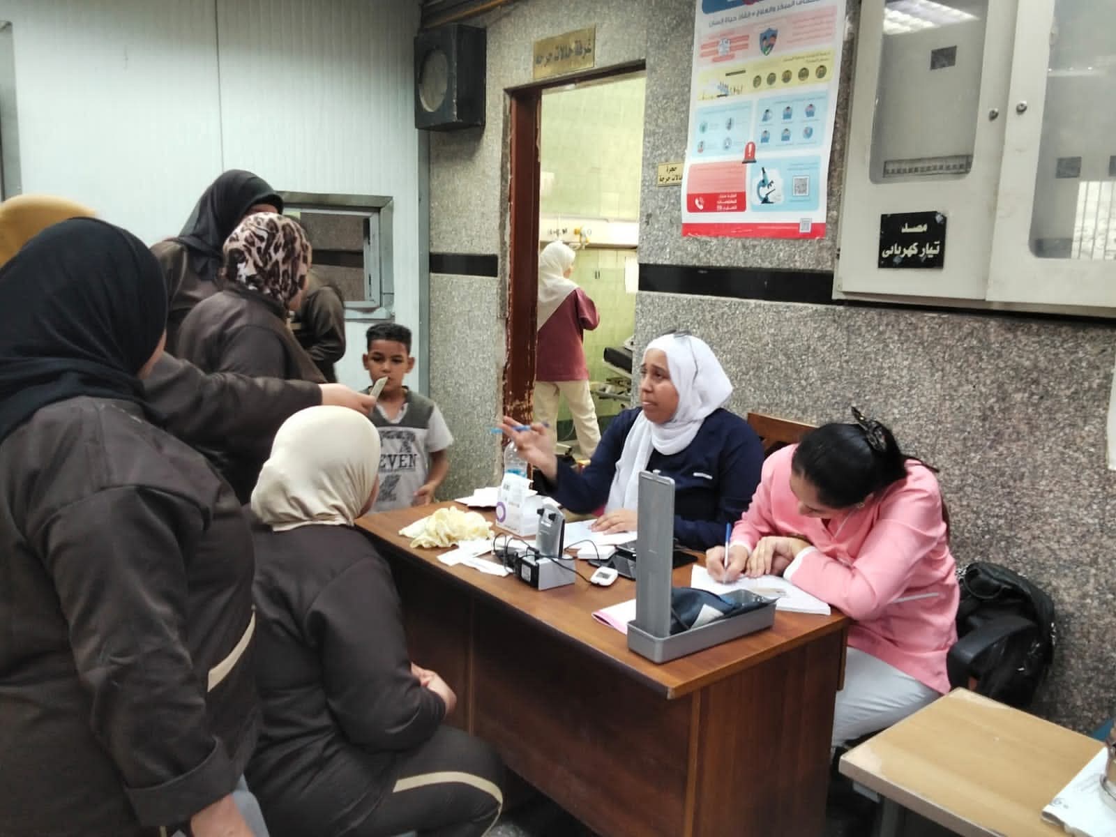 حملة «100 يوم صحة» قدّمت 15 مليون و128 ألف خدمة طبية مجانية خلال عشرة أيام
