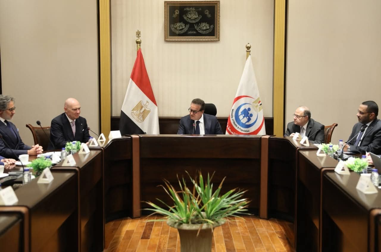 تعزيز التعاون بين مصر وإيطاليا فى  الصناعات الدوائية