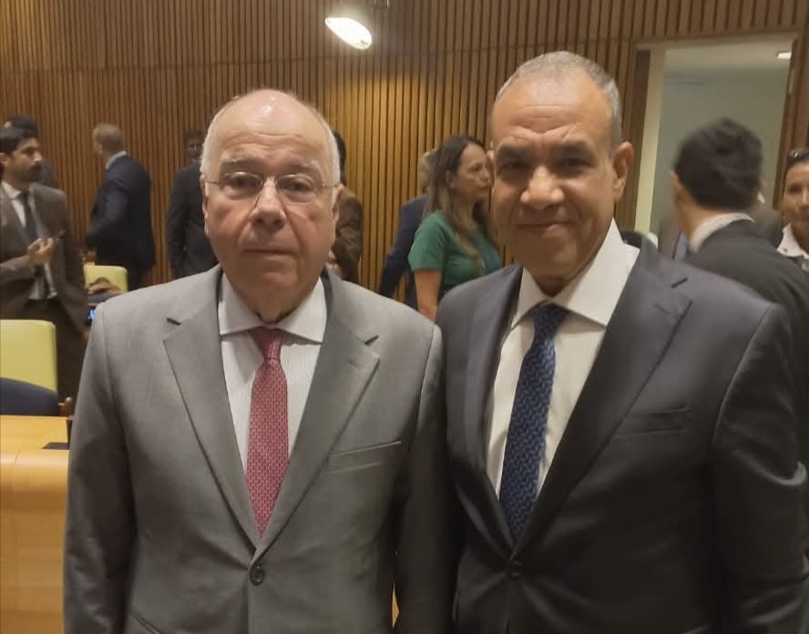 وزير الخارجية والهجرة يلتقي بنظيره البرازيلي