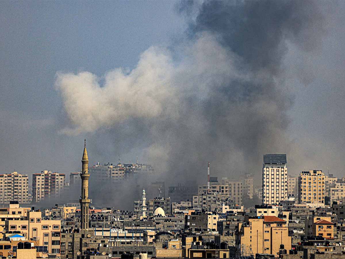 7 شهداء ومصابون .. في قصف للاحتلال على مناطق متفرقة من مدينة غزة