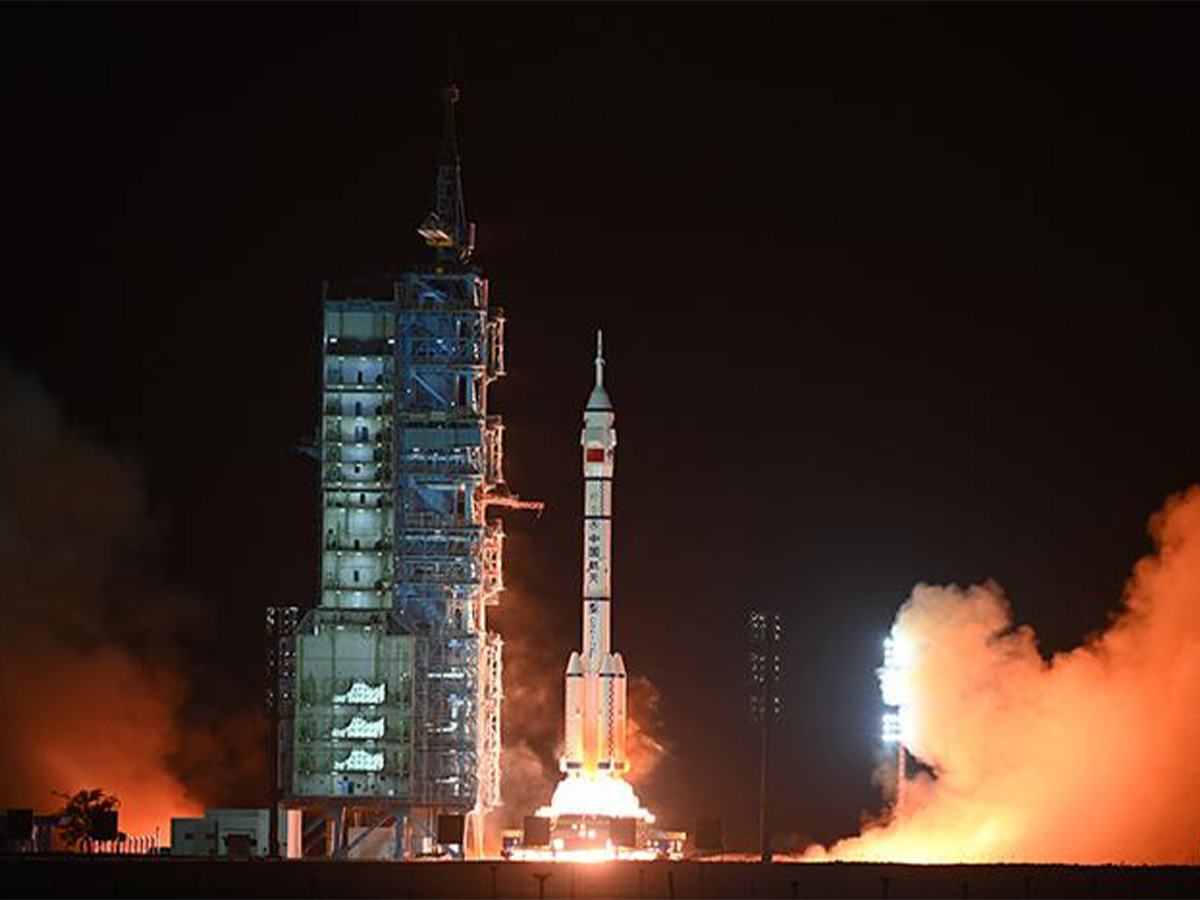 التحام مركبة الشحن الصينية "تيانتشو-9" .. بالمحطة الفضائية الأساسية - الخبر لايف