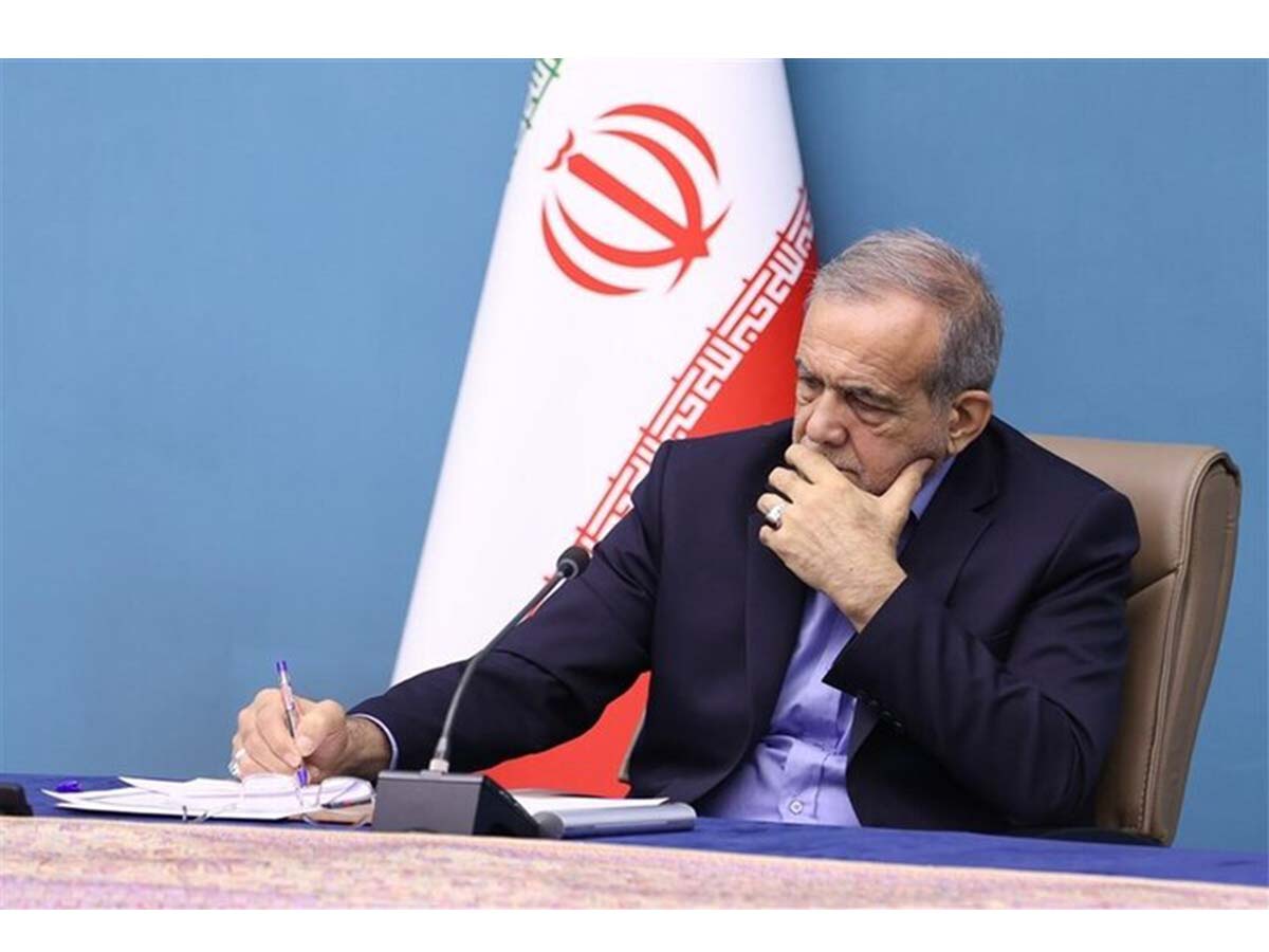 الرئيس الإيراني .. يصادق على تعليق تعاون بلاده مع الوكالة الدولية للطاقة الذرية