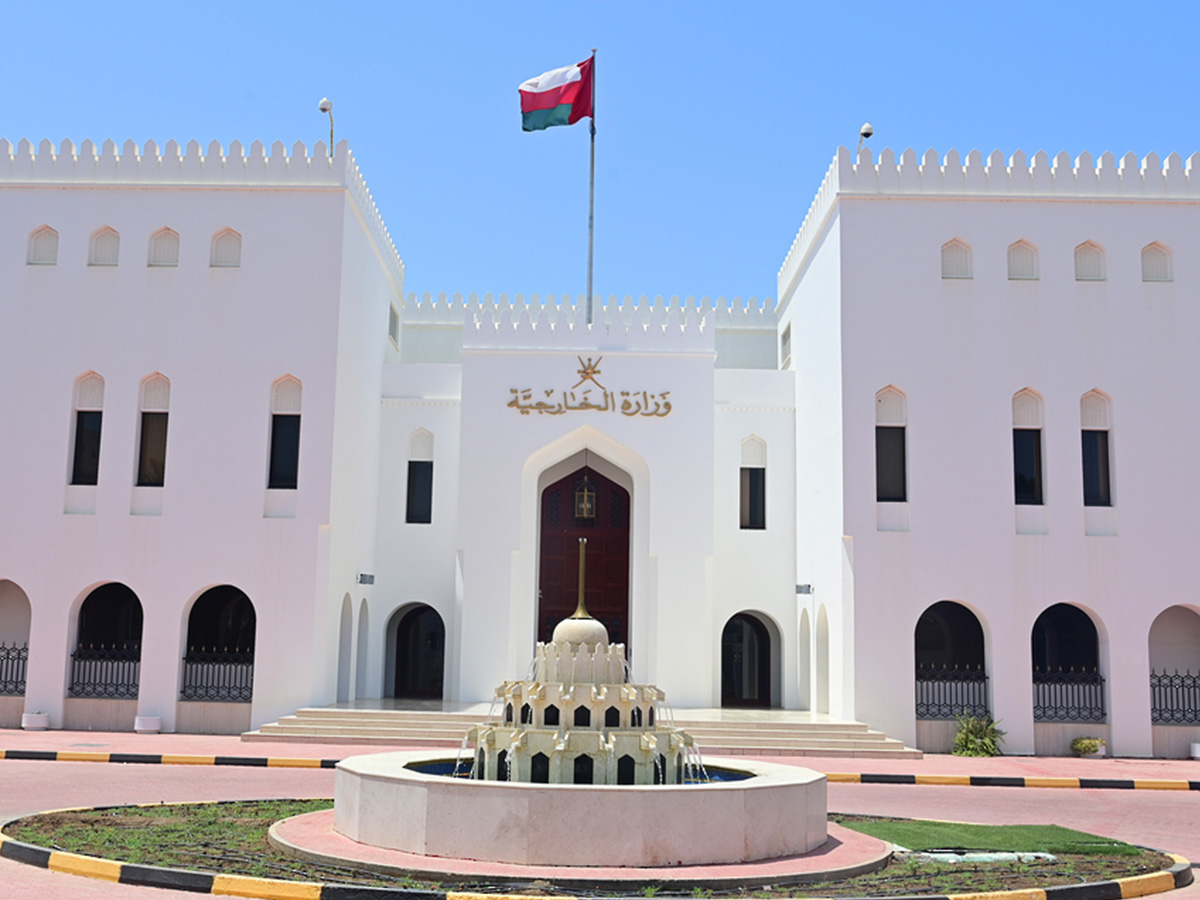 سلطنة عمان .. تدين بشدة الاعتداءات الإسرائيلية على سوريا