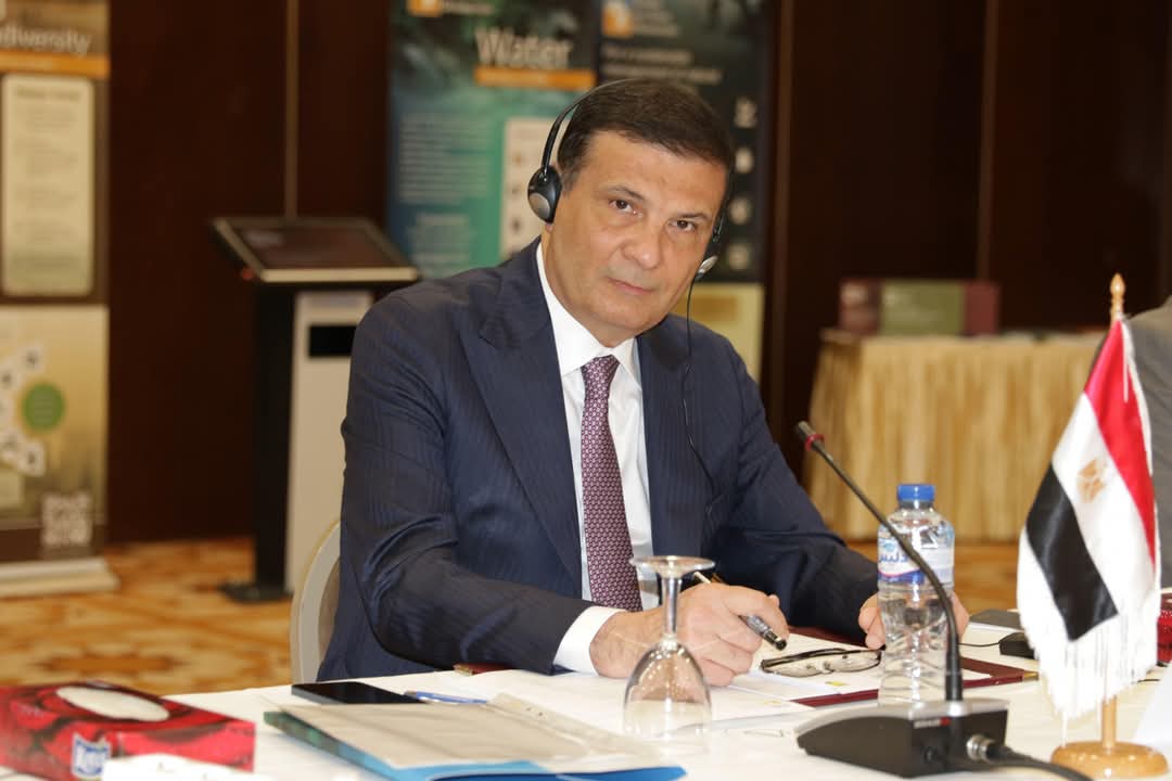 وزير الزراعة : برامج لدعم منظومة تربية الجاموس وتحسين إنتاجيته 