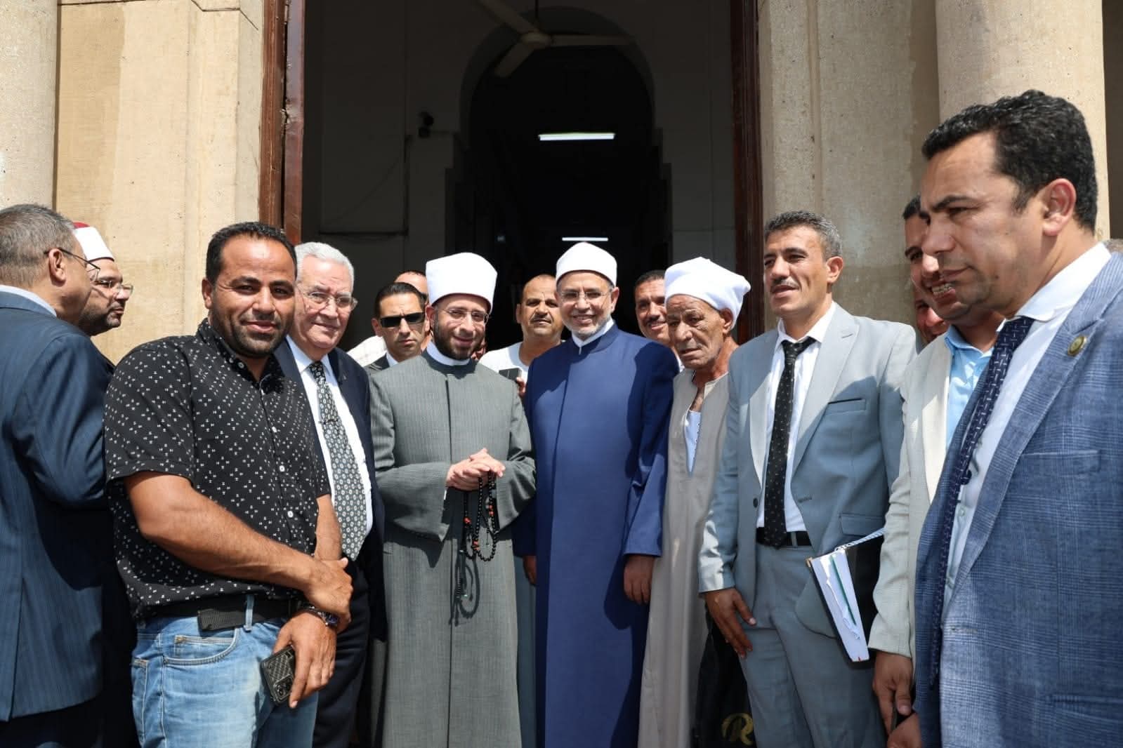 وزير الأوقاف يزور كليات جامعة الأزهر بالقاهر..ويُرحب بالوفد الإندونيسي
