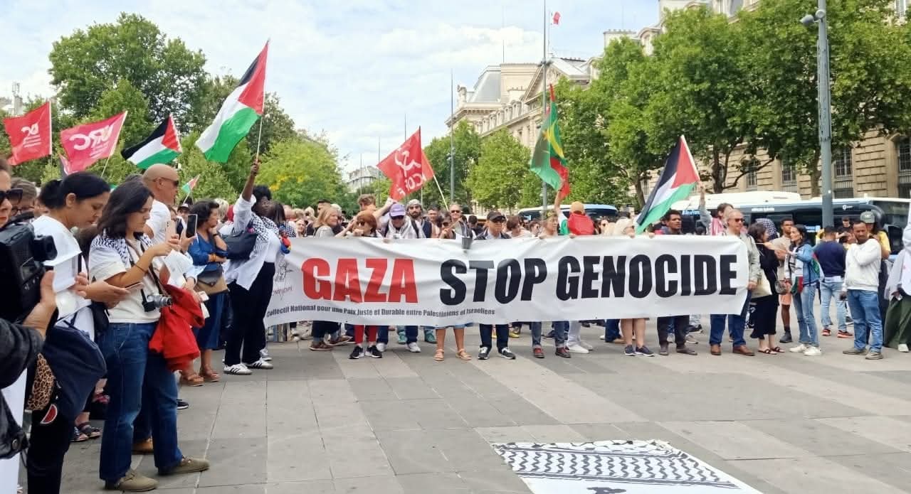 غزة غزة .. باريس معك".. مظاهرات في العاصمة الفرنسية لدعم فلسطين