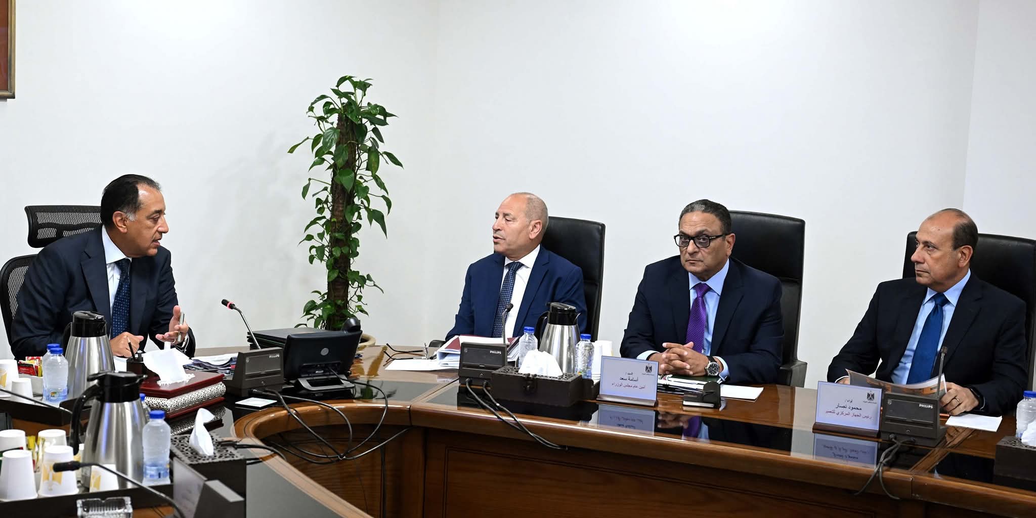 رئيس الوزراء يستعرض الفرص الاستثمارية ببعض الأراضى الفضاء على كورنيش النيل