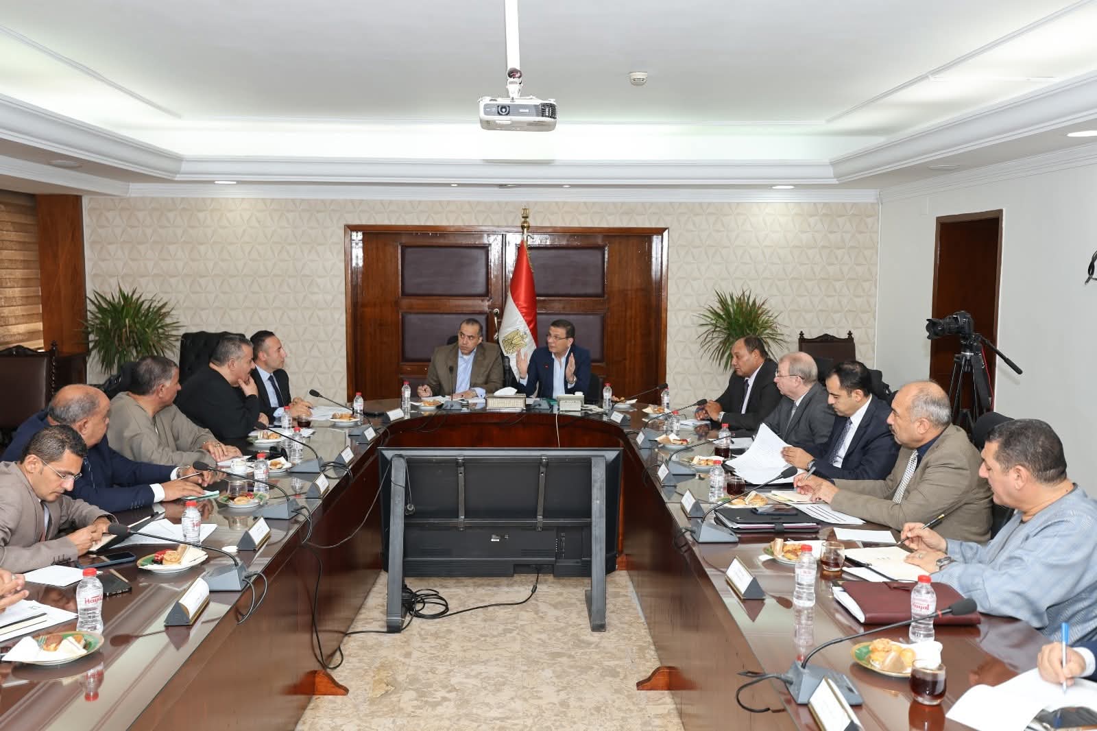 وزير الزراعة: تحديث الإطار التشريعي واللائحي للتعاونيات
