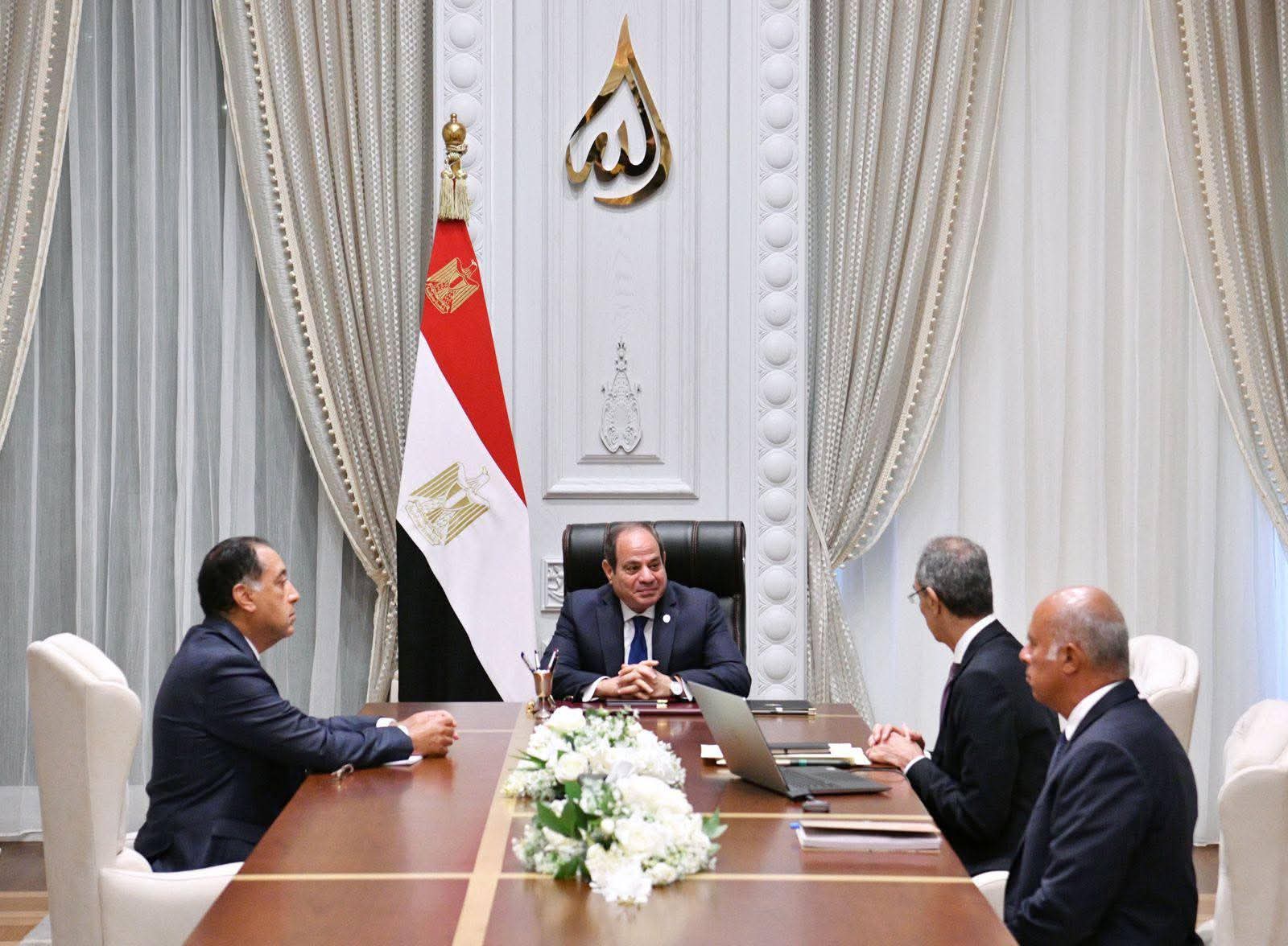 الرئيس يوجه بدعم قدرات شبكات الاتصالات ووضع استراتيجيات واضحة لتطبيق الذكاء الاصطناعي