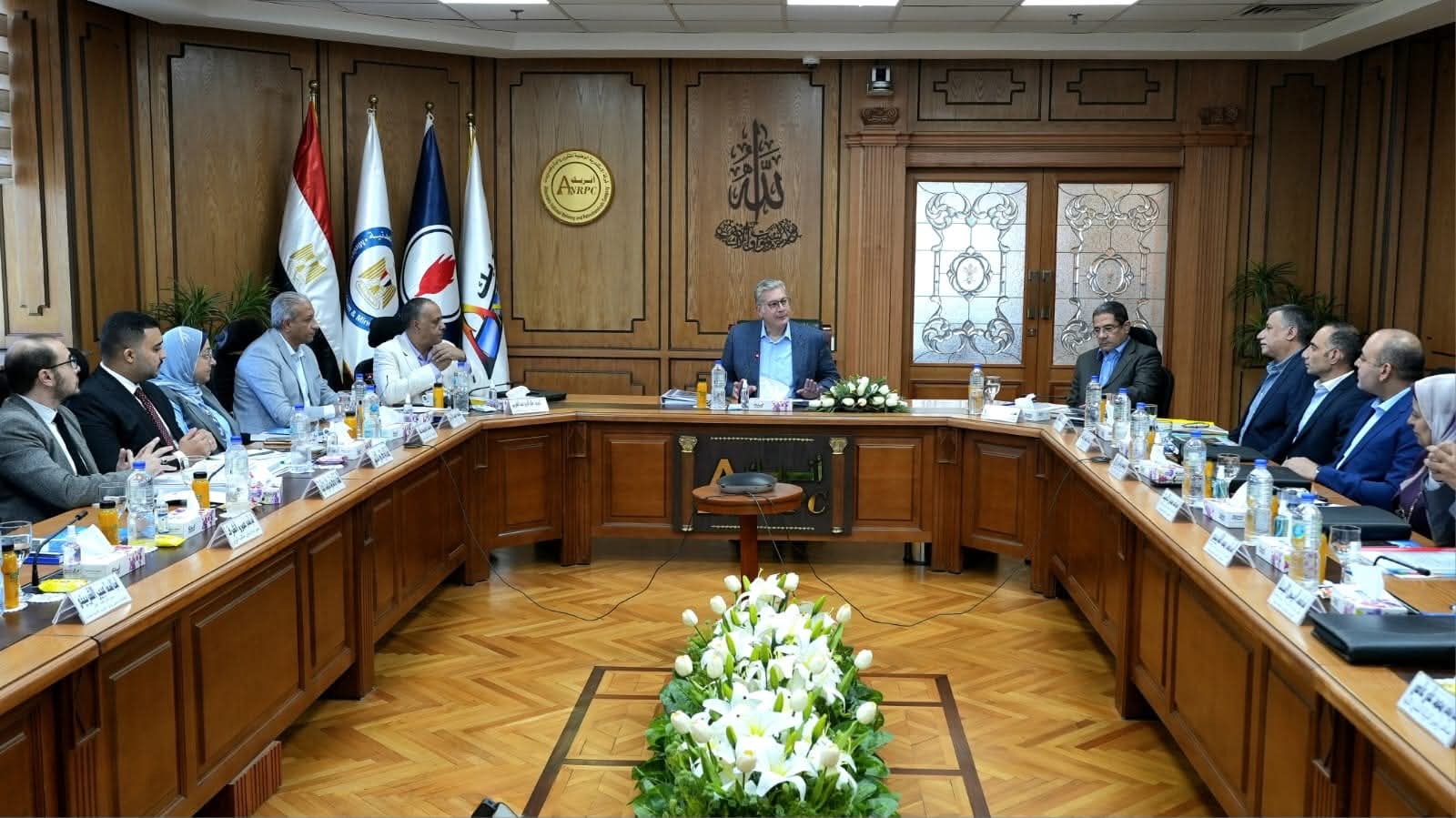 وزير البترول يتفقد العمل بالوحدات الإنتاجية بشركة الإسكندرية الوطنية للتكرير والبتروكيماويات "أنربك"