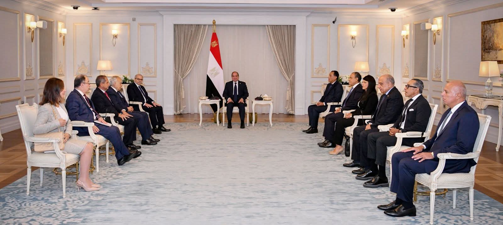 الرئيس يؤكد ضرورة الانسحاب الإسرائيلي الكامل من جنوب لبنان