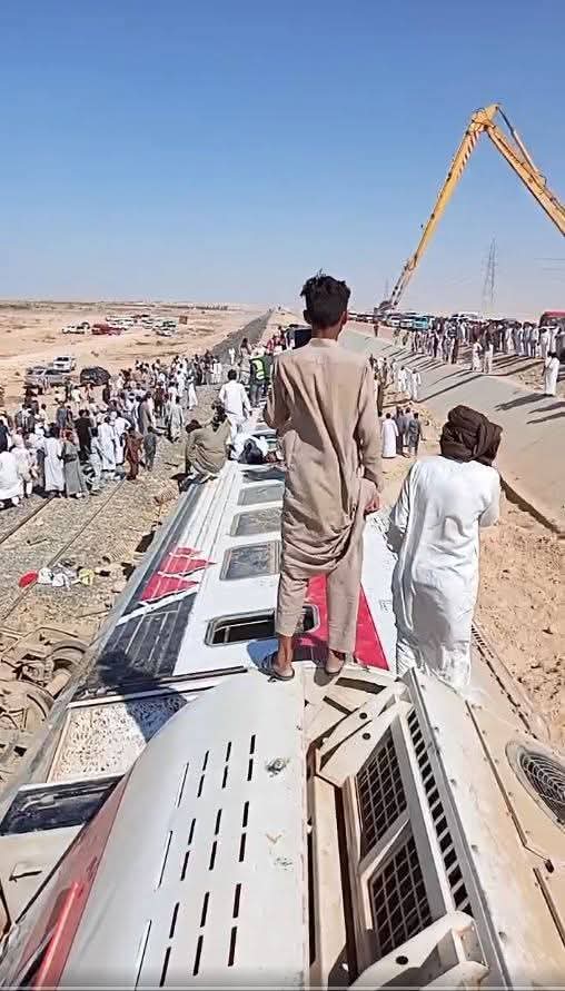 حبس سائق قطار مطروح 4 أيام بعد حادث الضبعة وإحالته للطب الشرعي