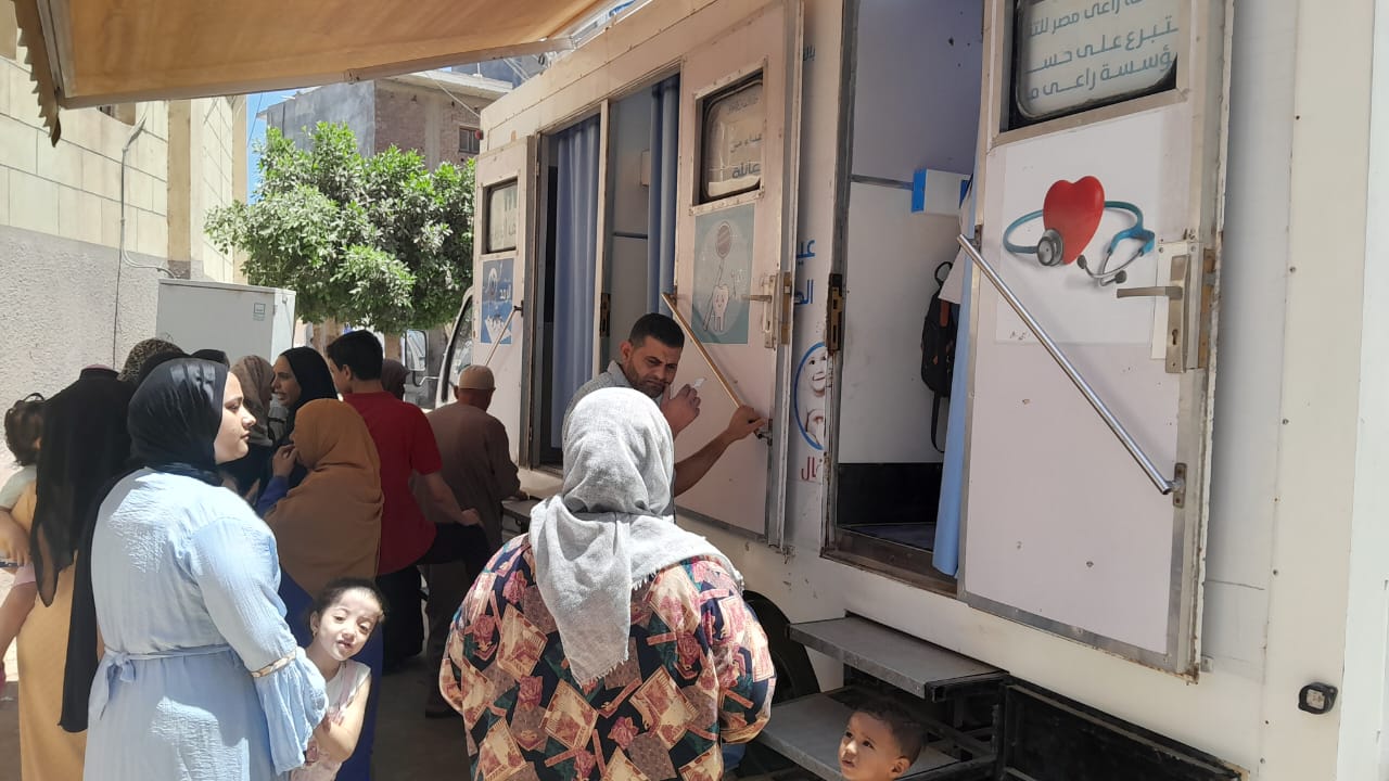 البحيرة .. رعاية صحية مجانية لأهالي قريتى معمل القزاز وأبو صالح بكفر الدوار