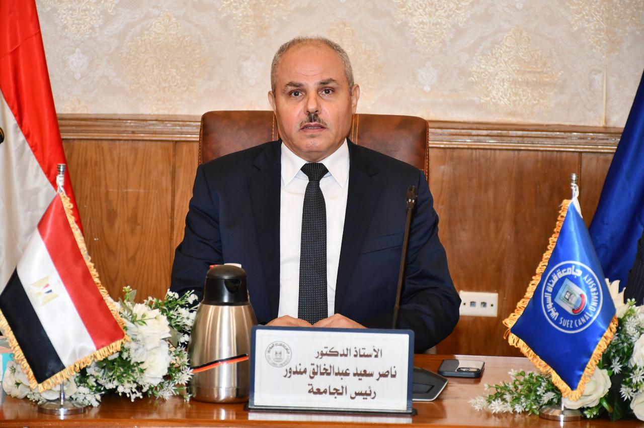 جامعة قناة السويس .. الكشف الطبي لـ 2770 طالبًا وطالبة من الجدد والقدامى
