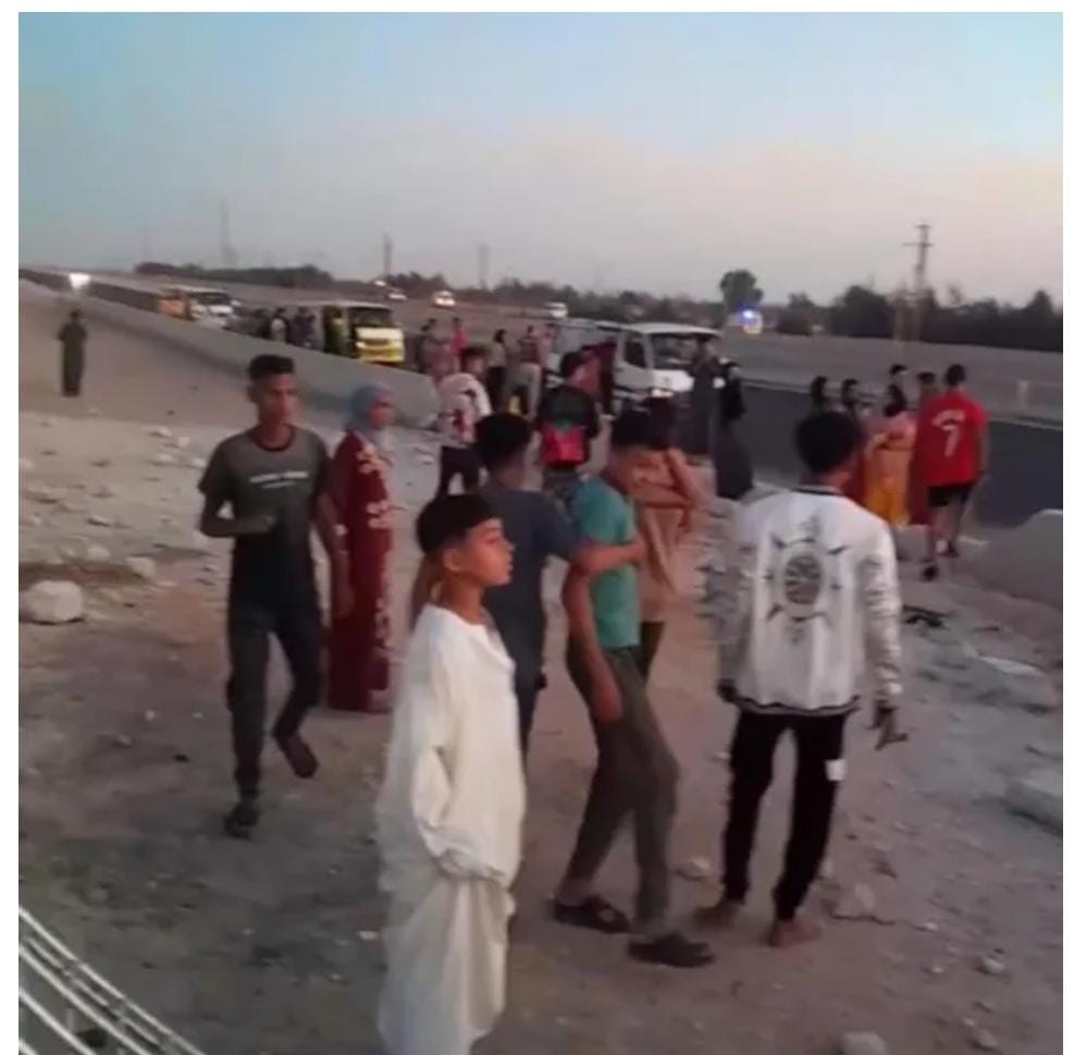 انقلاب ميكروباص بالمنيا يودي بحياة 5 أشخاص ويصيب 11 آخرين