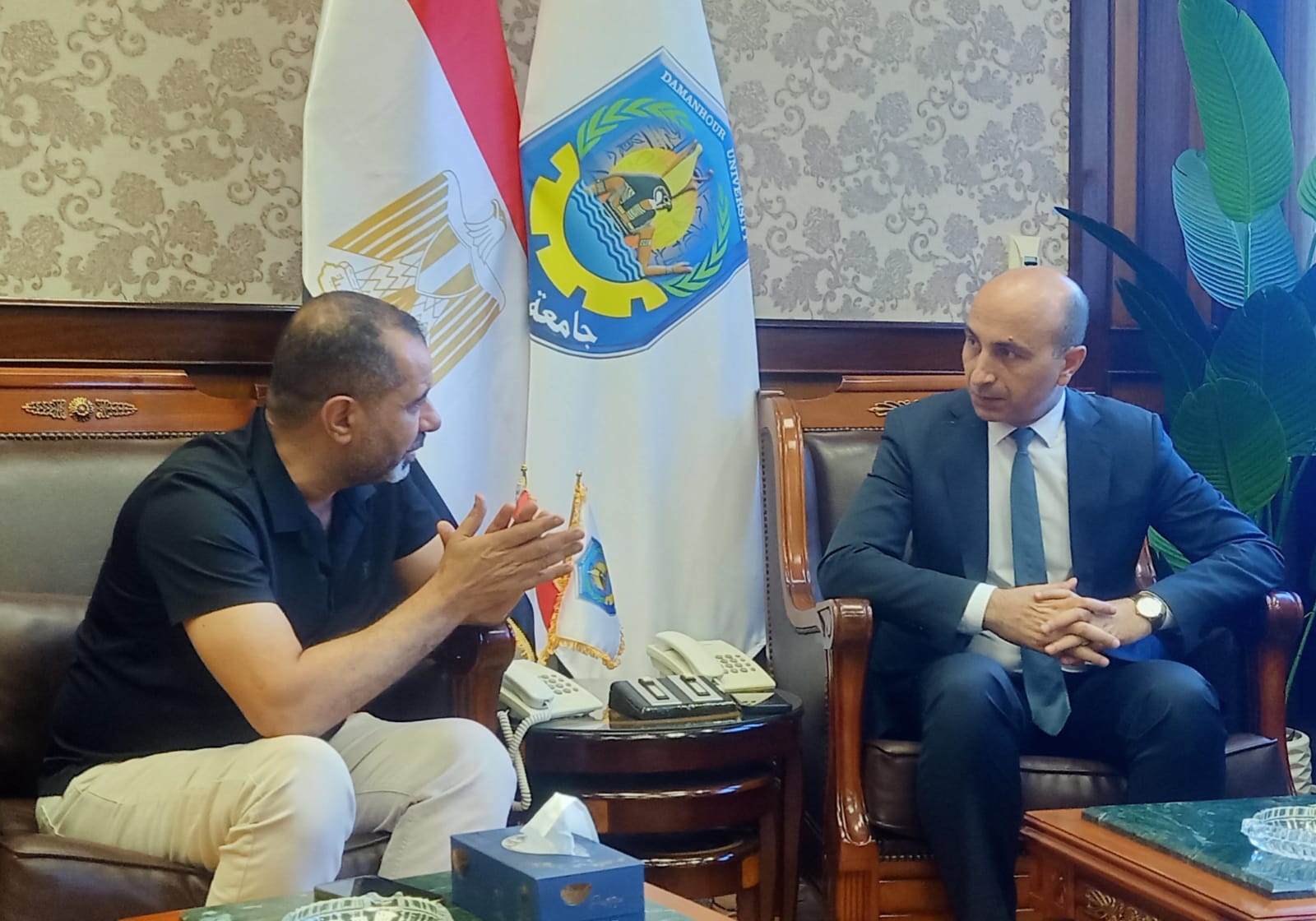 رئيس جامعة دمنهور مع رئيس تحرير الخبرلايف