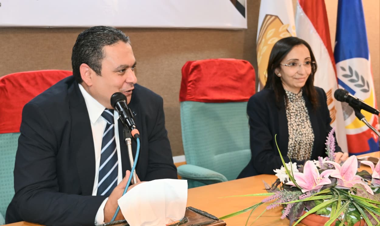 ندوة تثقيفية حول ترسيخ قيم العدالة والشفافية ومحاربة الفساد بالبحيرة